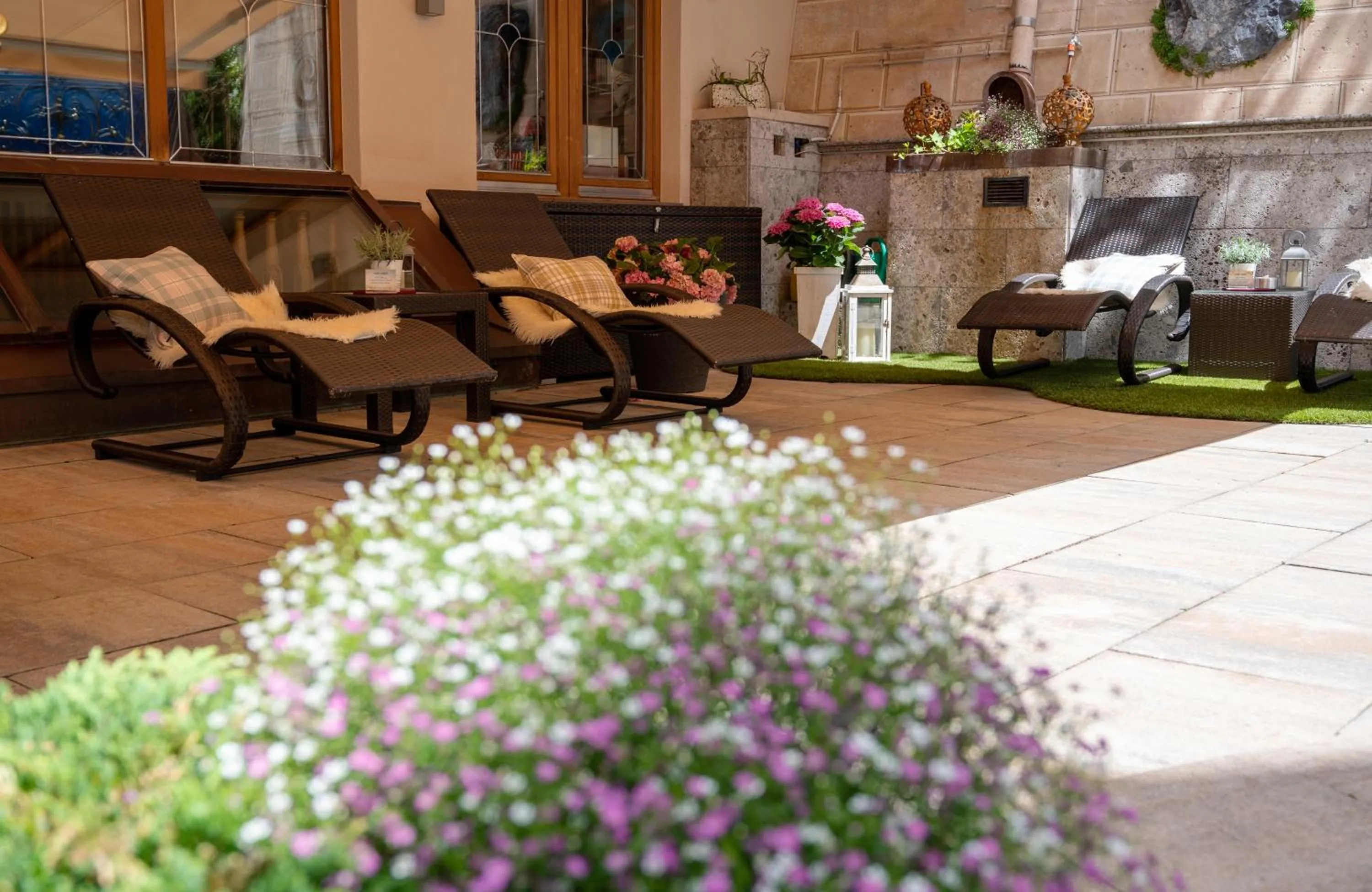 Balcony/Terrace in Hotel Sonne Ischgl