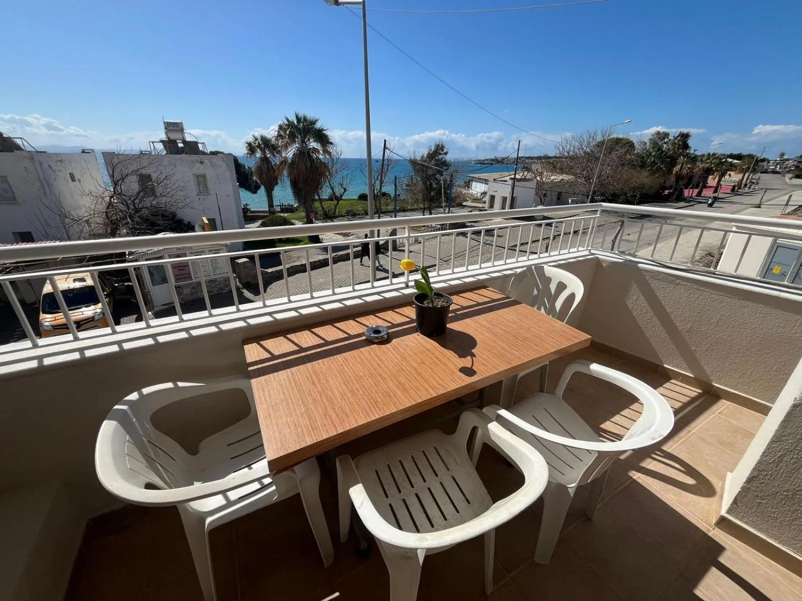 Day in HOLIDAY APART 50 meters to BEACH, Sea view apartments