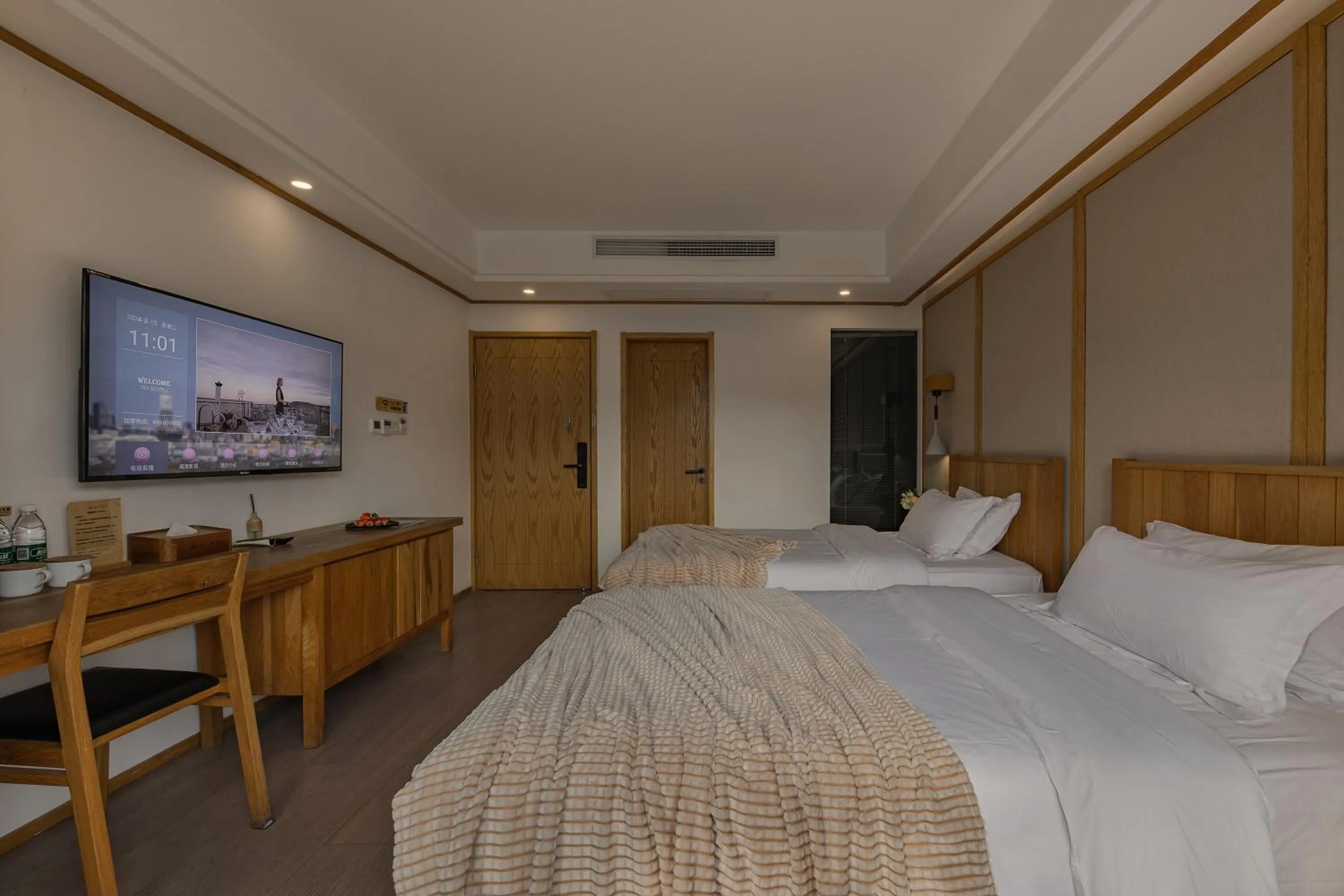 Bedroom, Bed in T innn - West Lake - Yueshang Yunshe Homestay - Hangzhou Taiziwan Park Branch