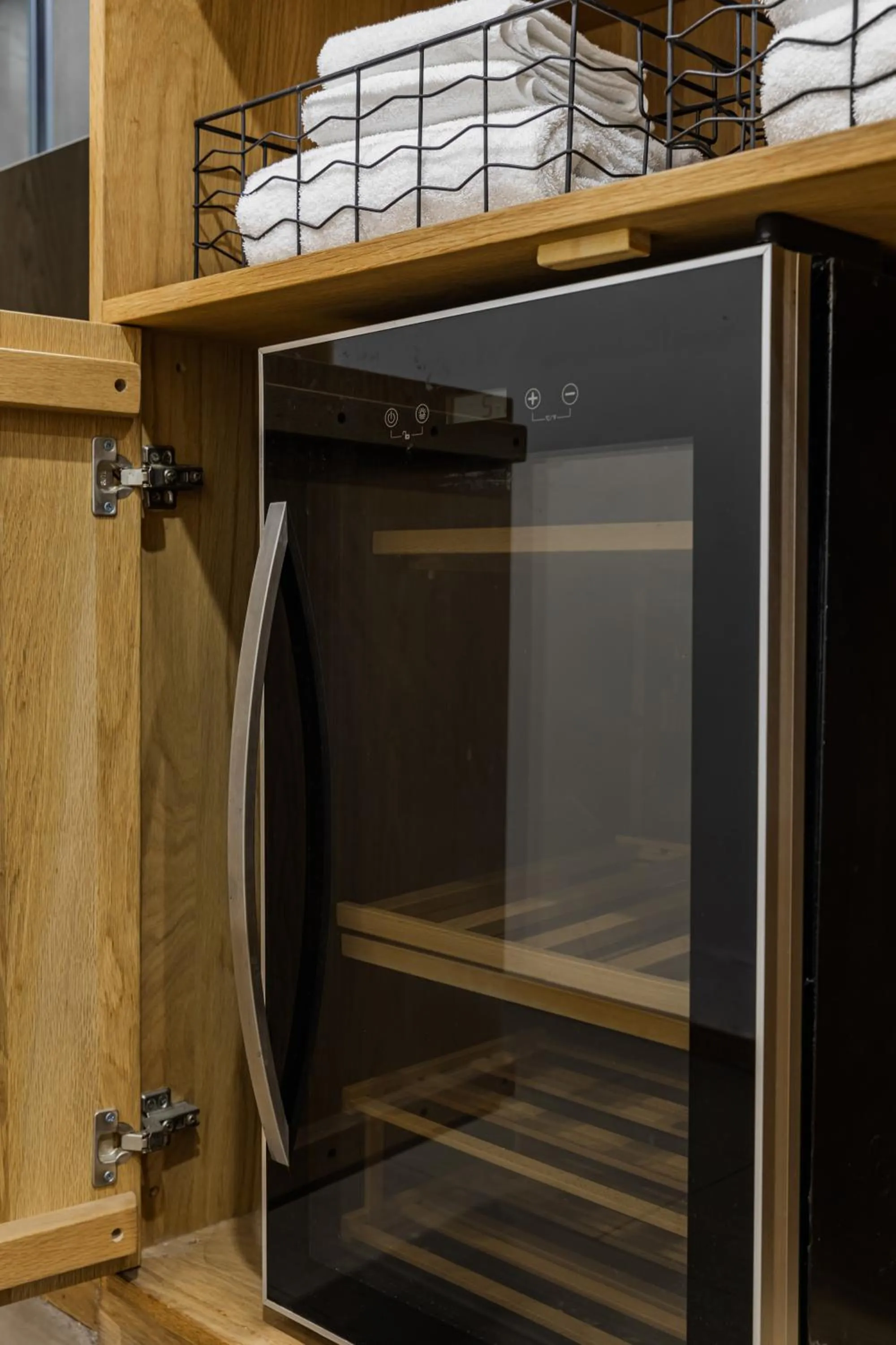 minibar in T innn - West Lake - Yueshang Yunshe Homestay - Hangzhou Taiziwan Park Branch