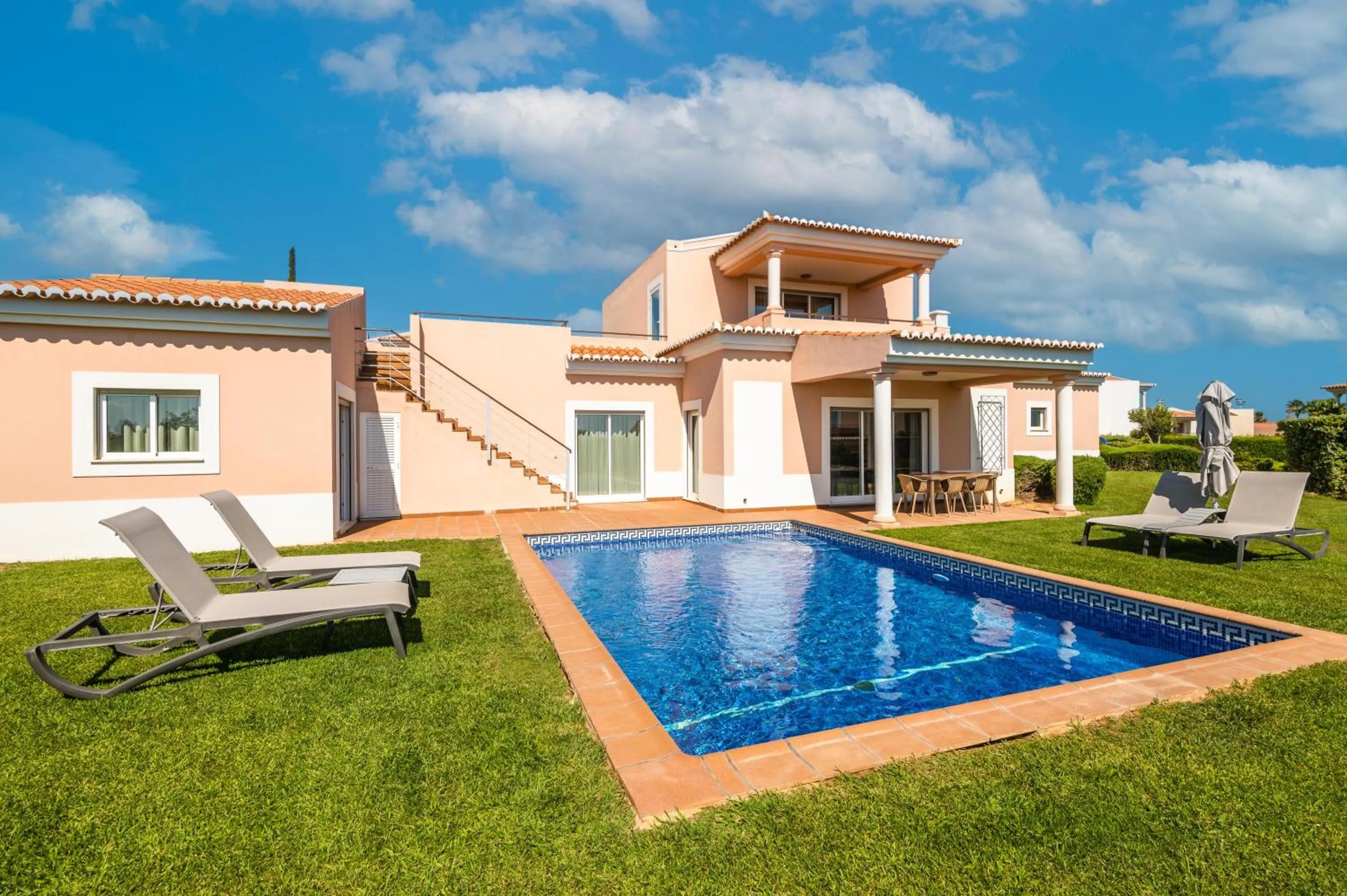 Garden view in Vale da Lapa Village Resort