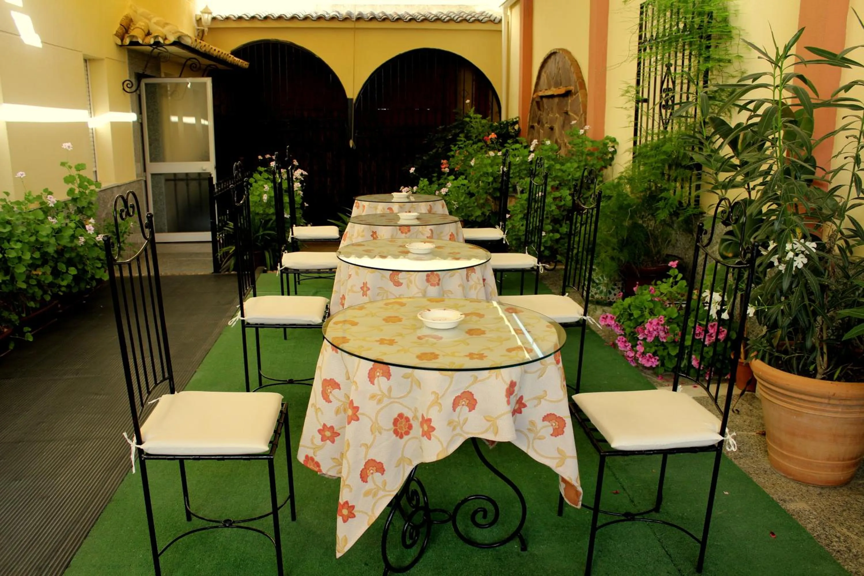 Patio in Maximiano Herculeo