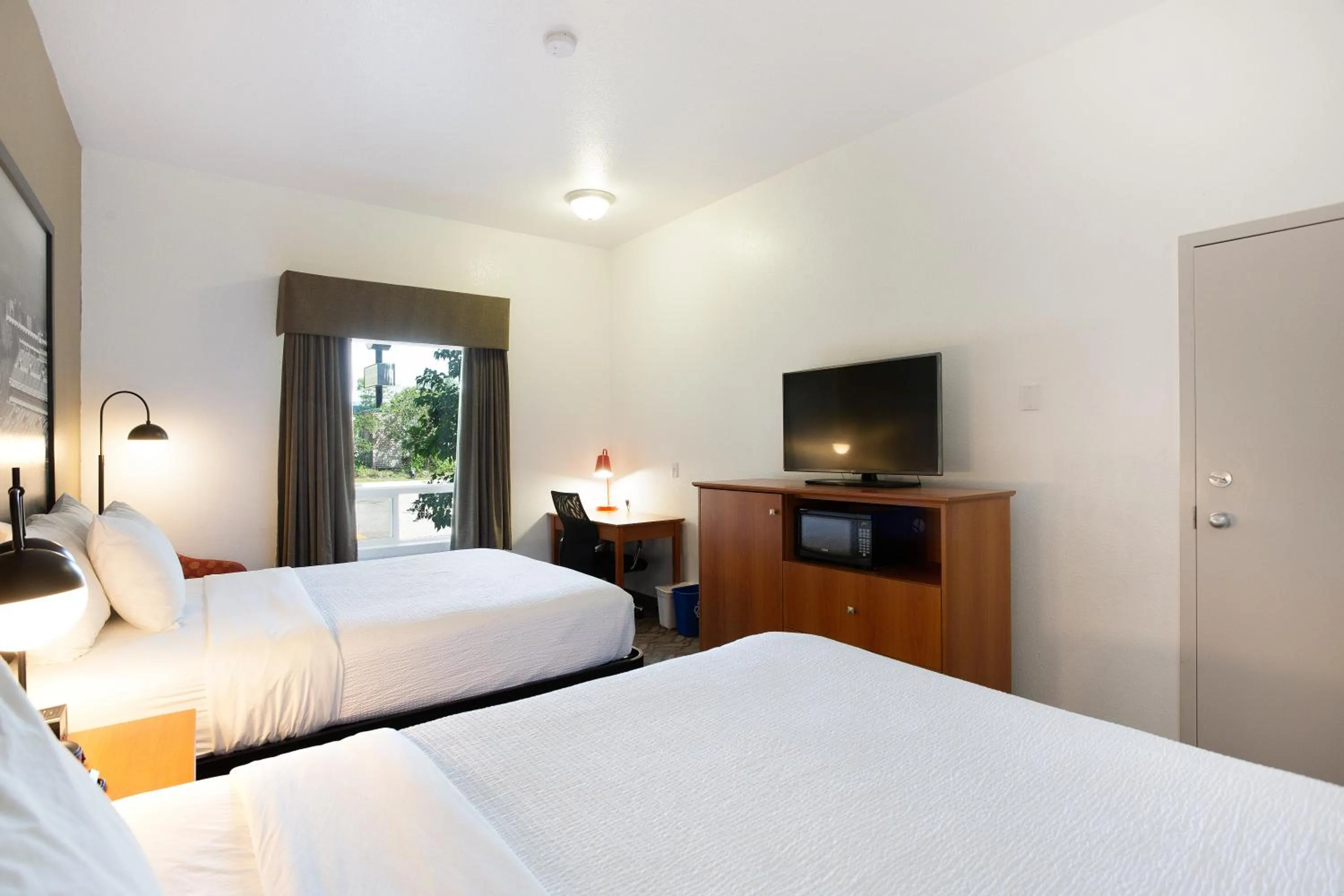 Bed in Super 8 by Wyndham Calgary Shawnessy Area