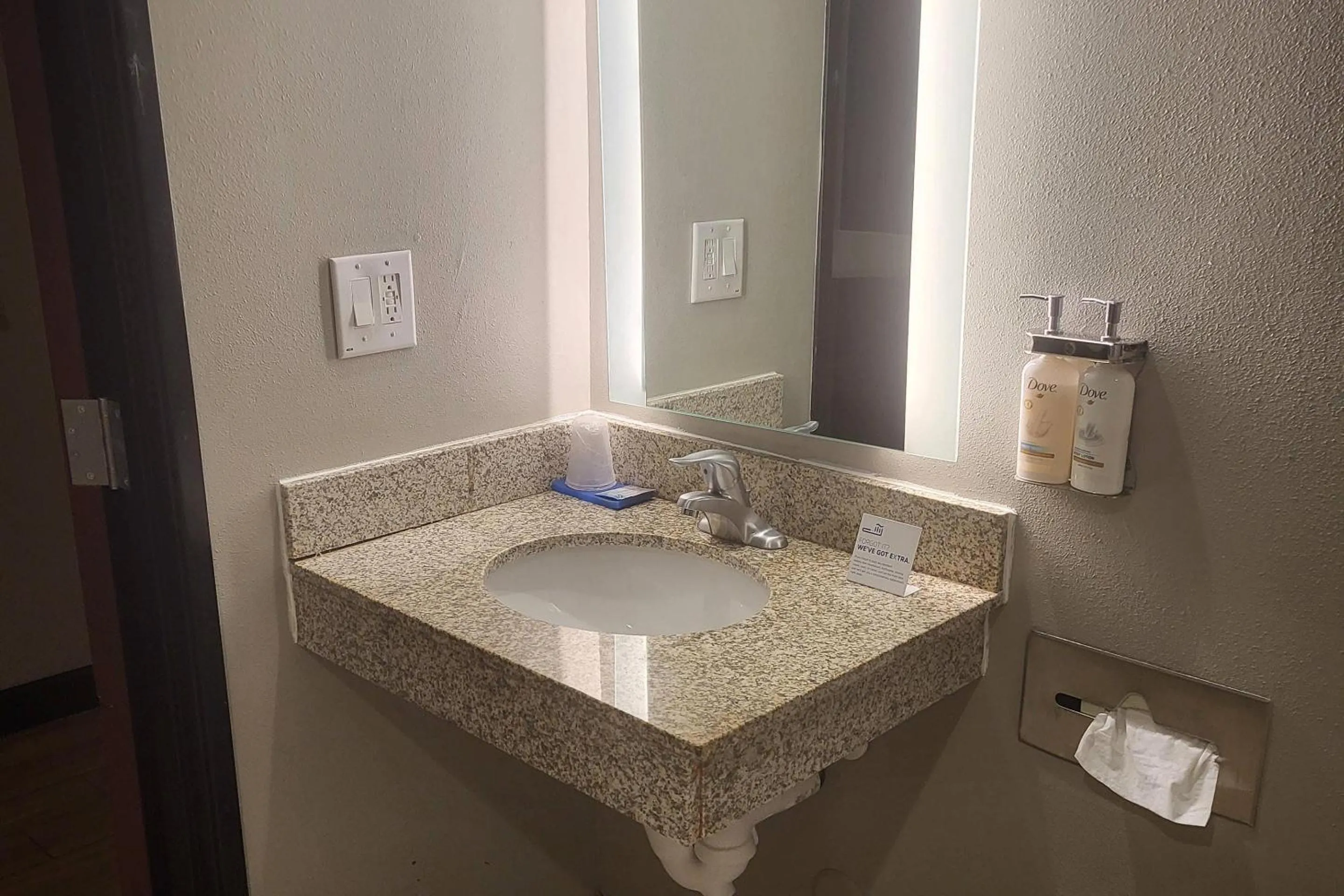 Bedroom in Comfort Inn & Suites Miami - Route 66