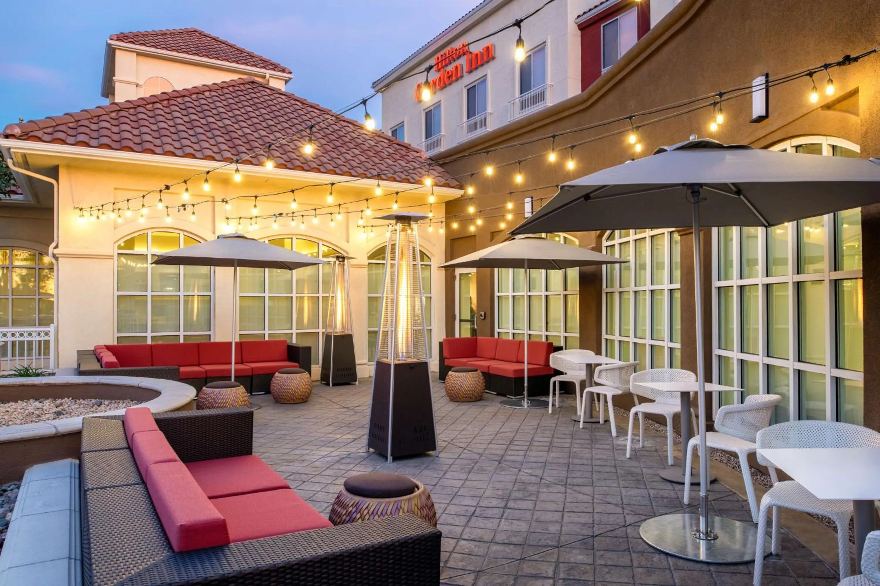 Patio in Hilton Garden Inn Fontana