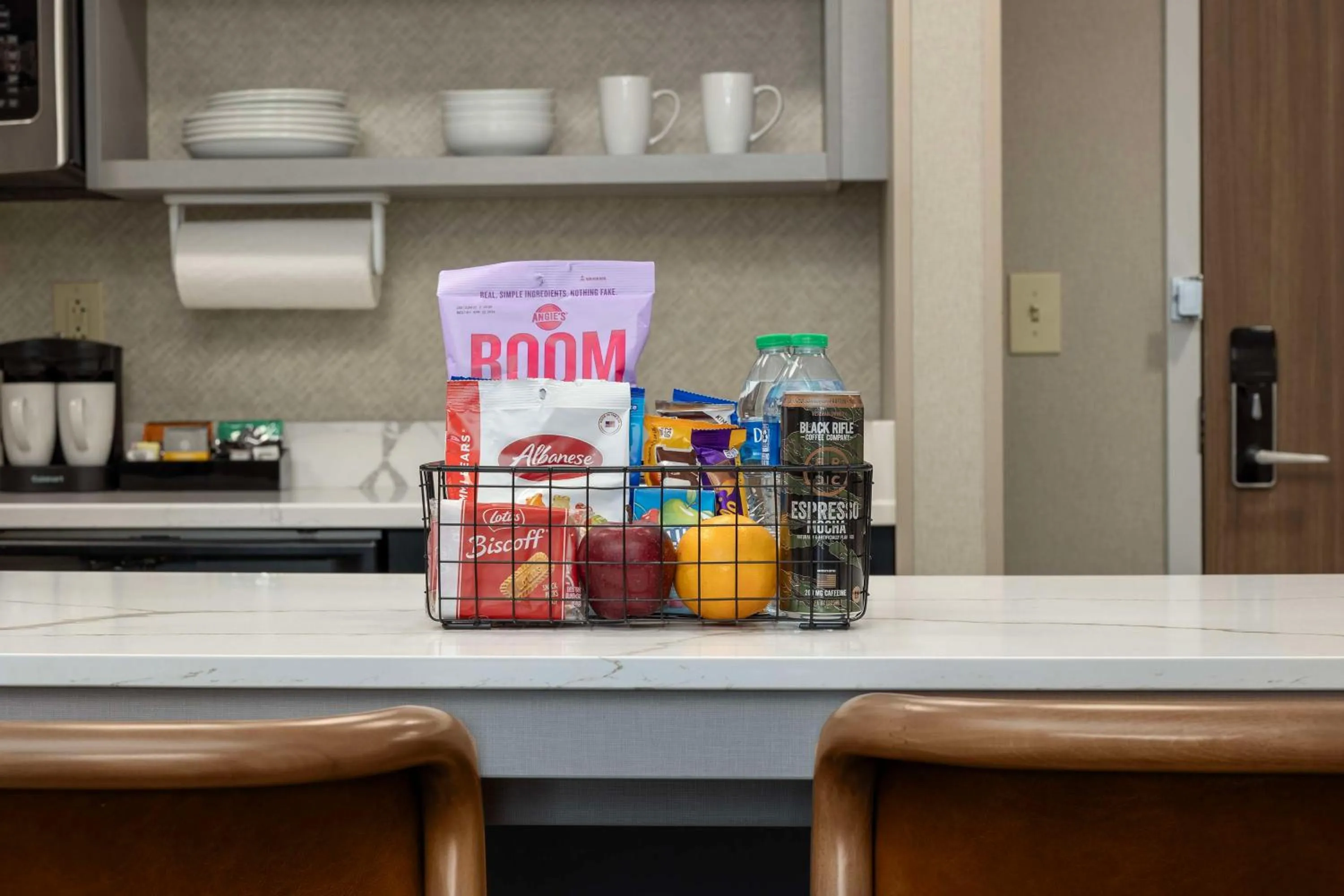 Kitchen or kitchenette in Homewood Suites by Hilton York