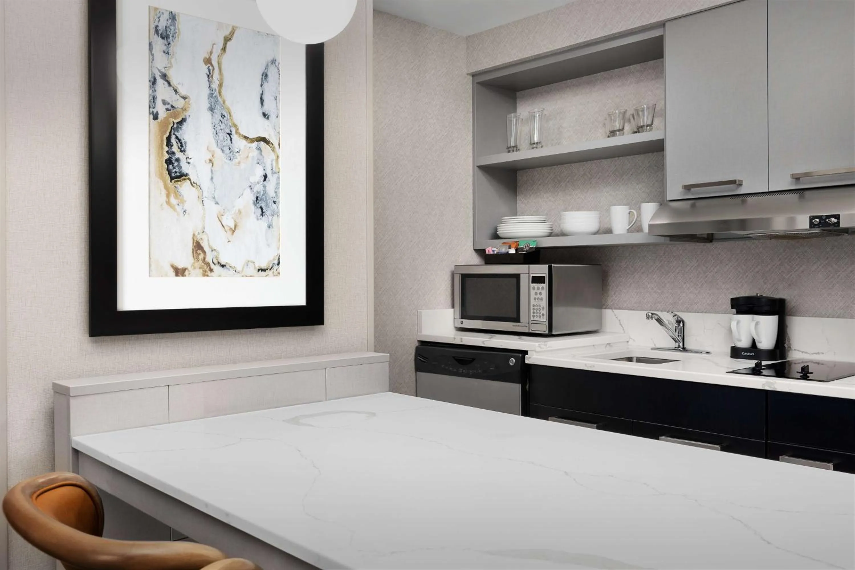 Kitchen or kitchenette in Homewood Suites by Hilton York