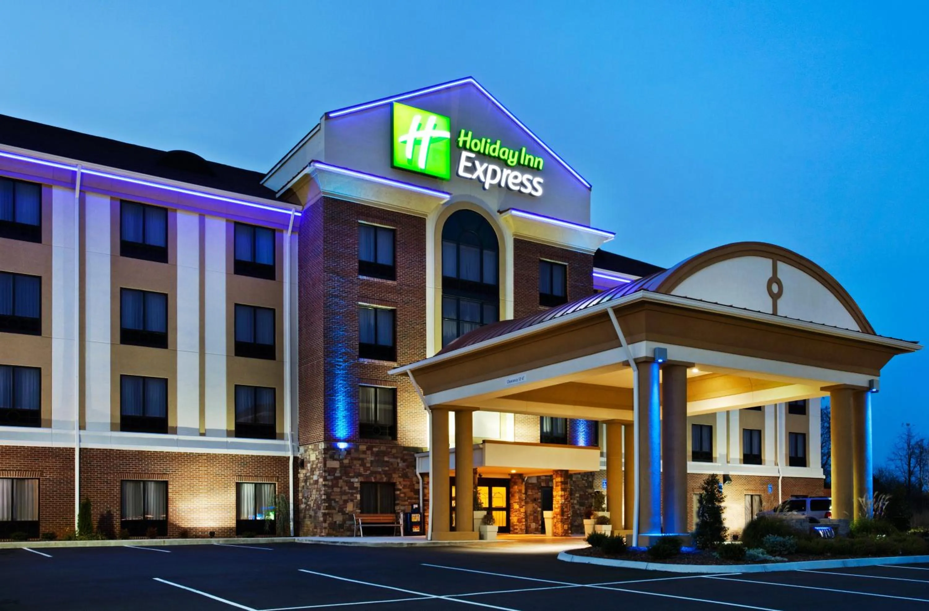 Property building in Holiday Inn Express Johnson City by IHG