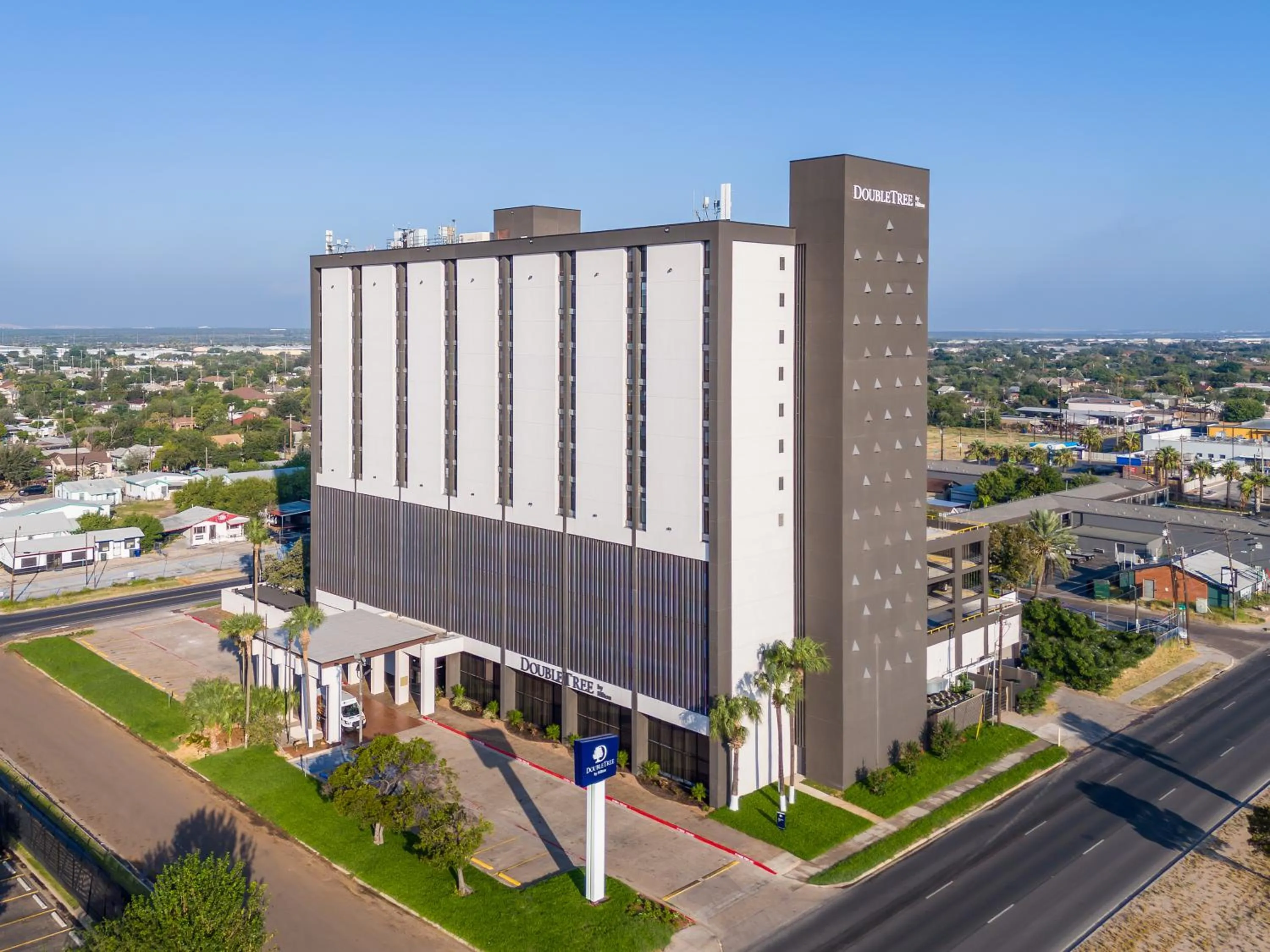 DoubleTree by Hilton Laredo