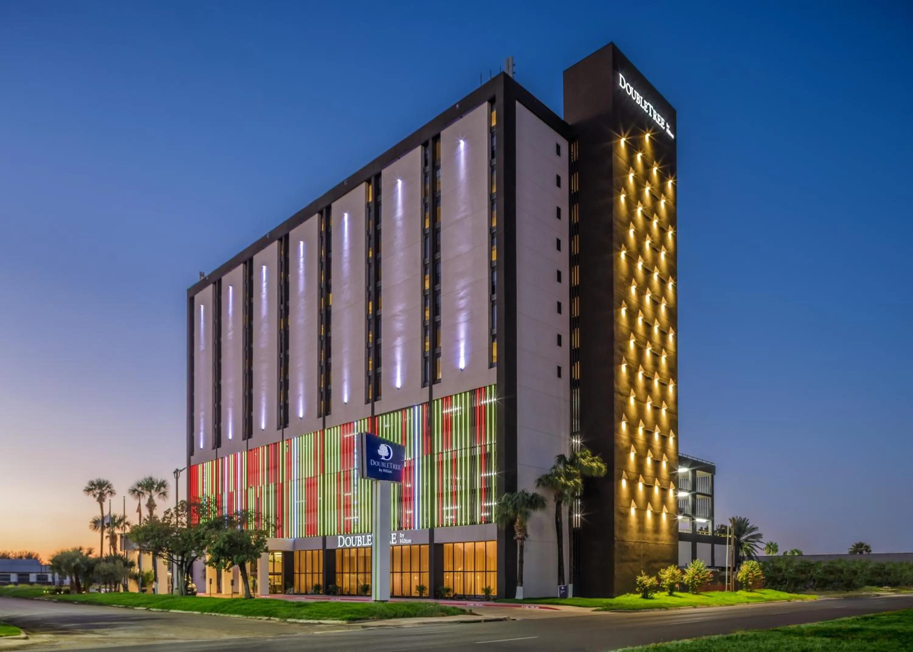 DoubleTree by Hilton Laredo