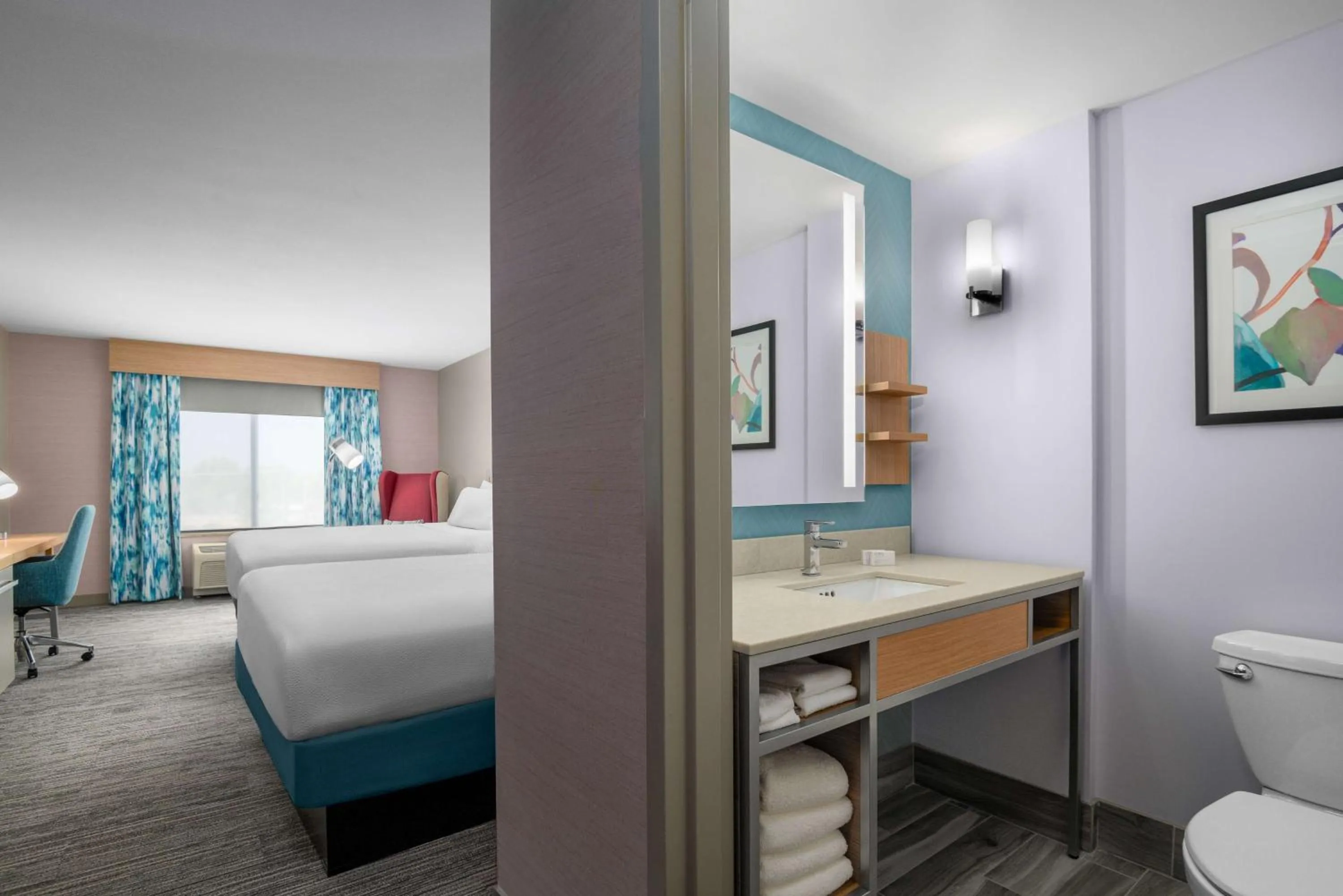 Bed in Hilton Garden Inn Great Falls