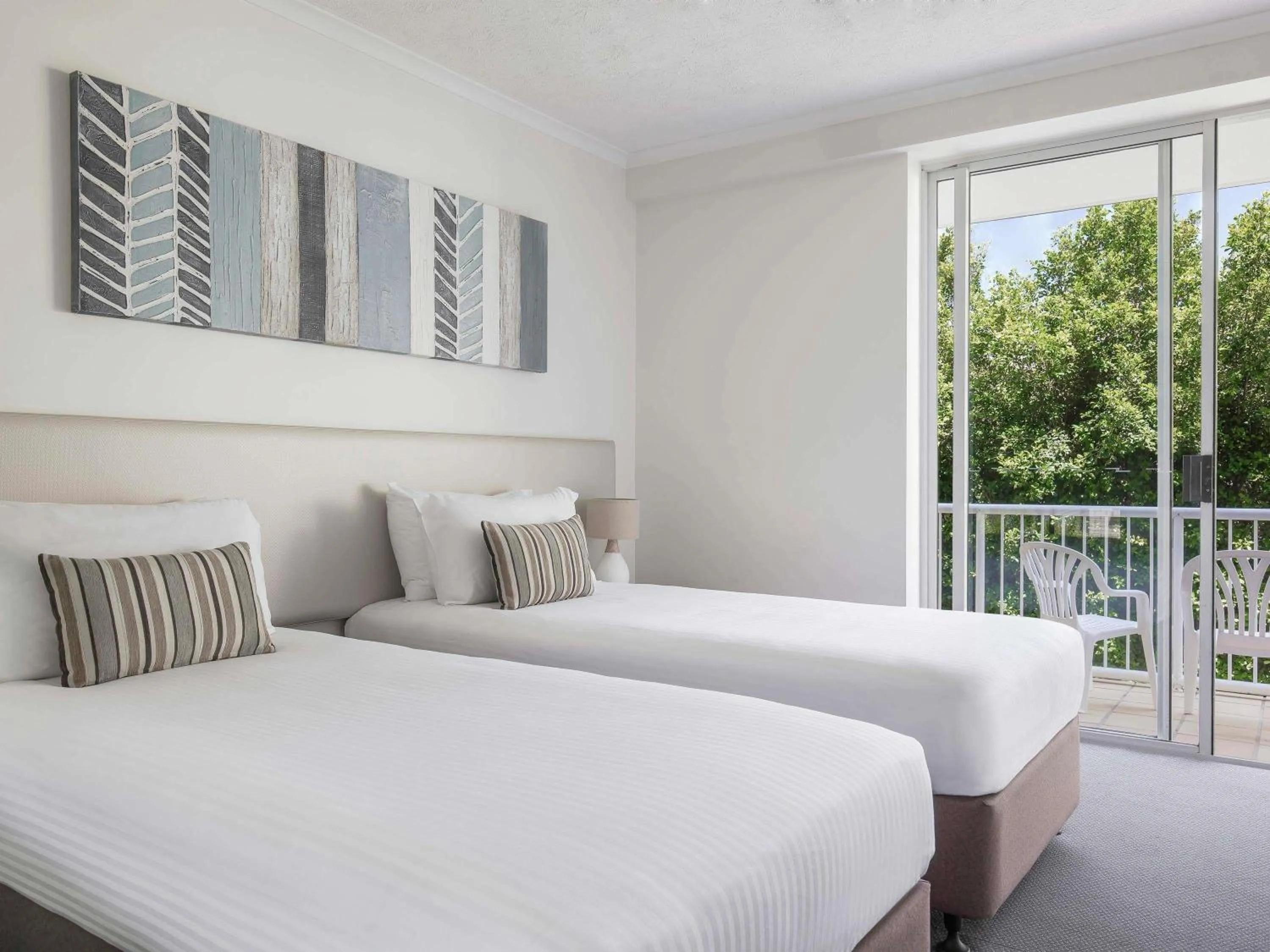 Bedroom, Bed in BreakFree Diamond Beach