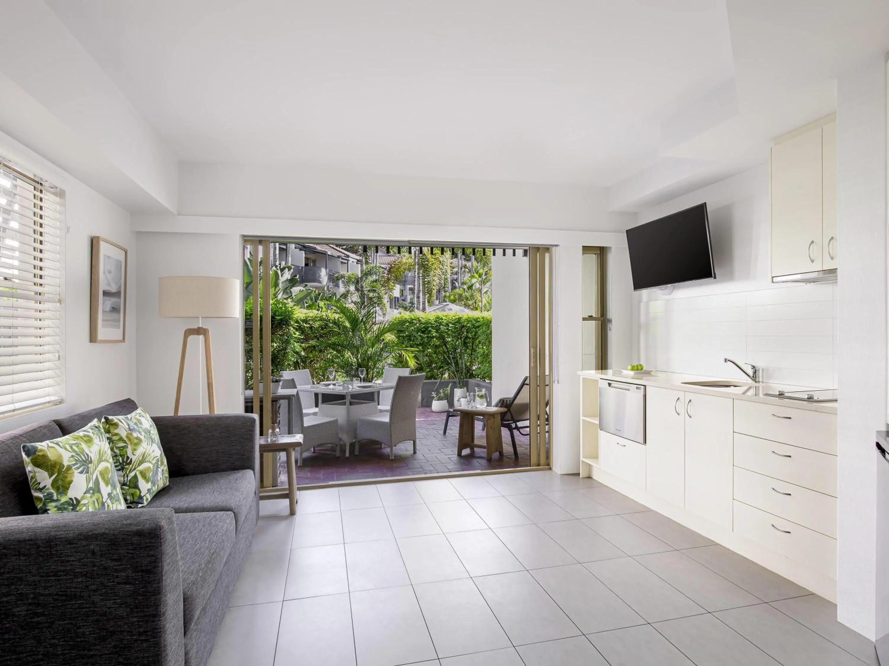 Bedroom in Mantra French Quarter Noosa