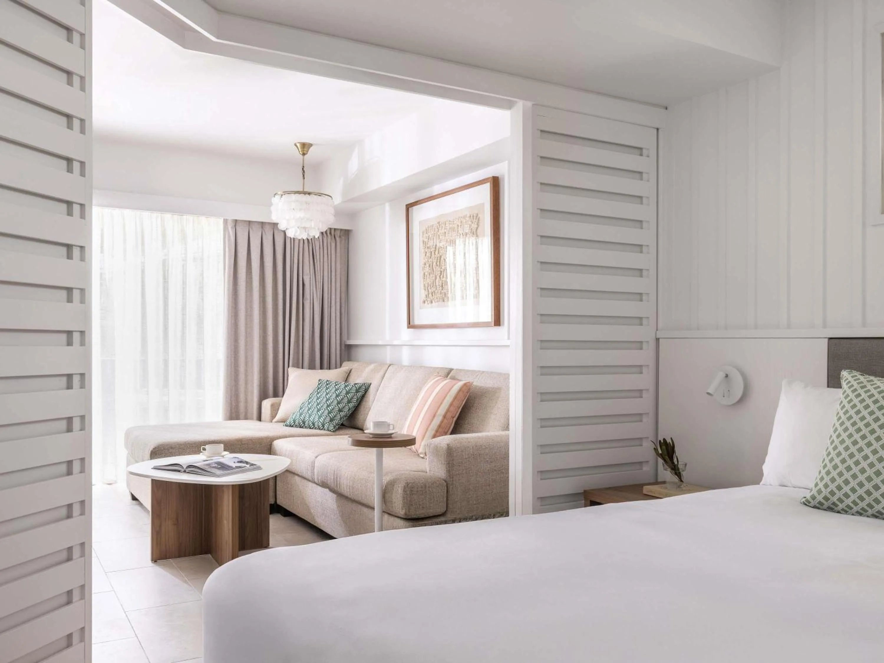 Bedroom, Bed in Mantra French Quarter Noosa