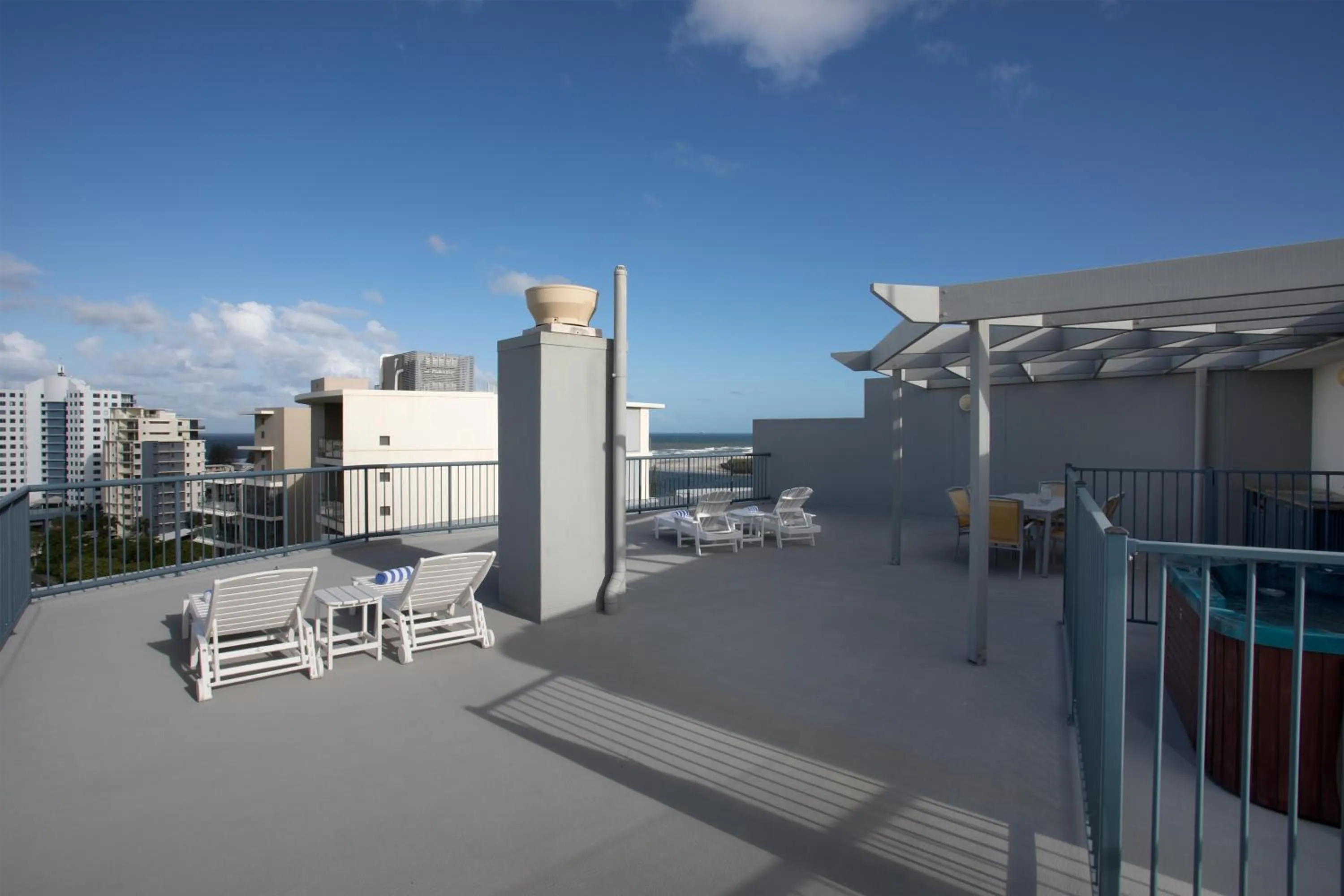 Balcony/Terrace in BreakFree Grand Pacific