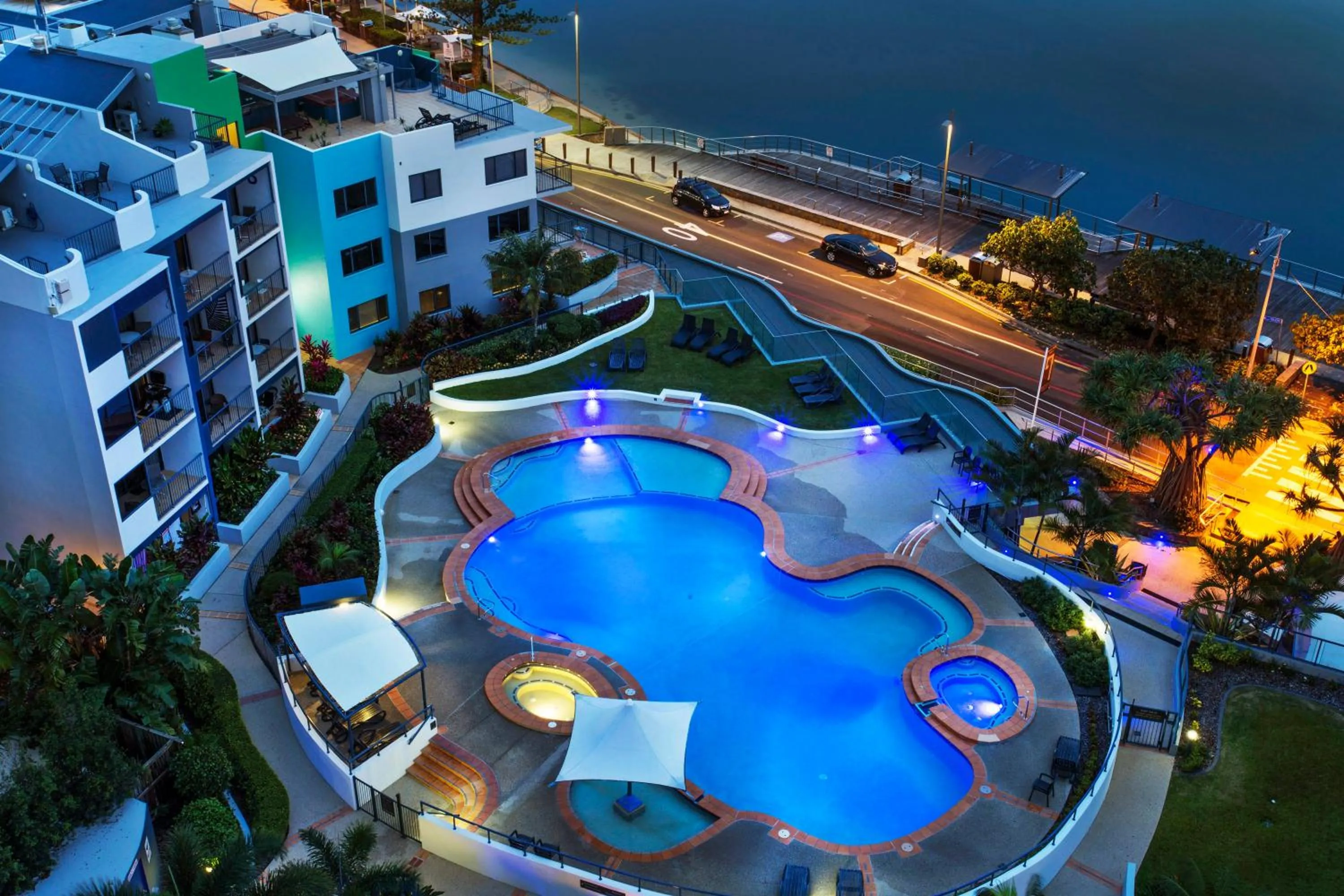 Swimming pool in BreakFree Grand Pacific