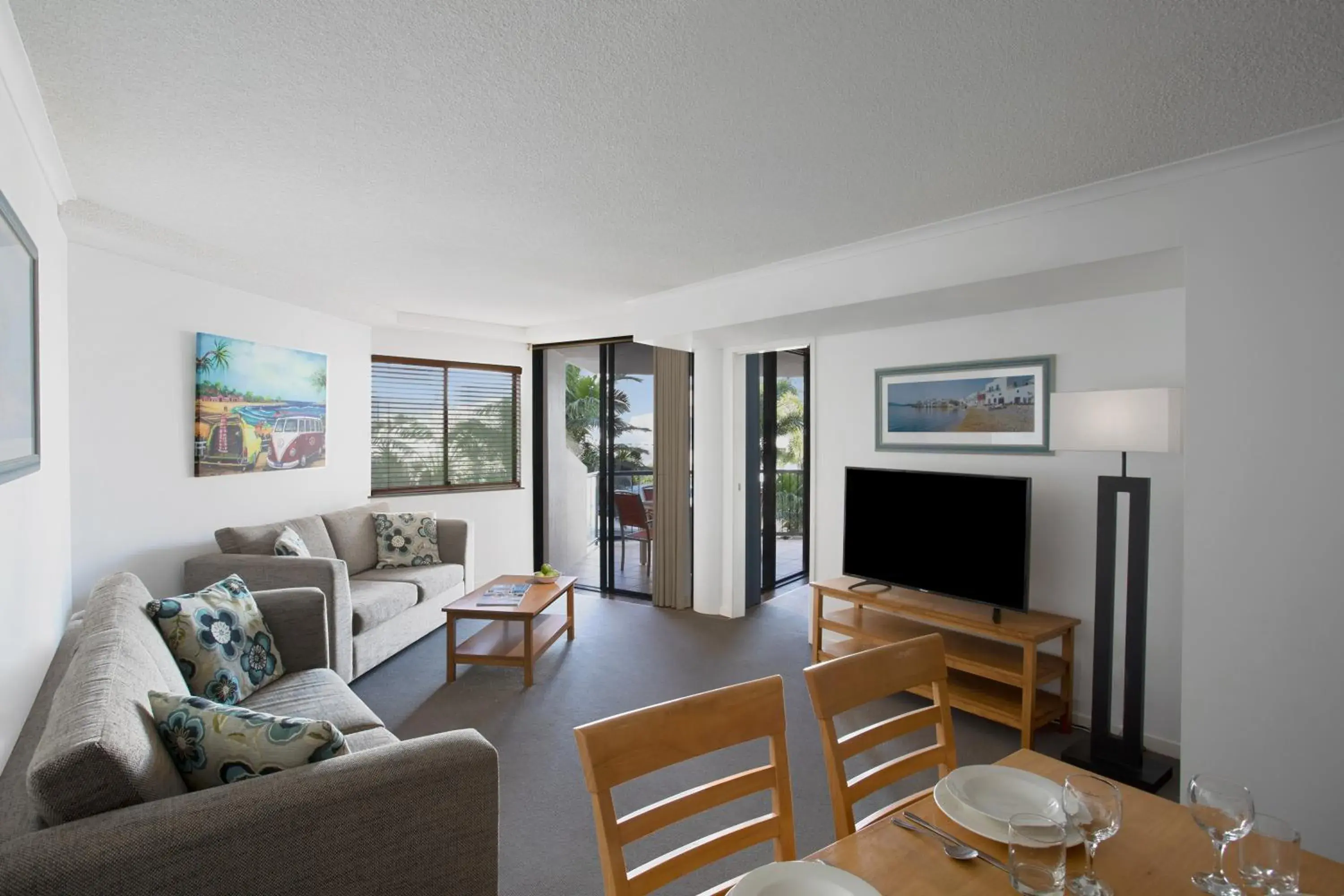 Two-Bedroom Apartment with Garden View in BreakFree Grand Pacific Two-Bedroom Apartment with Garden View in BreakFree Grand Pacific