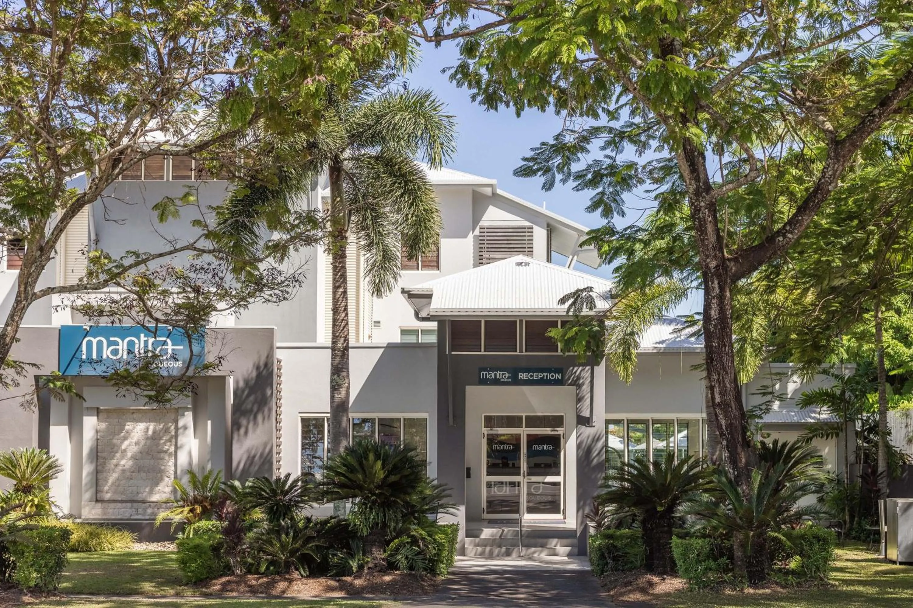 Property building in Mantra Aqueous on Port