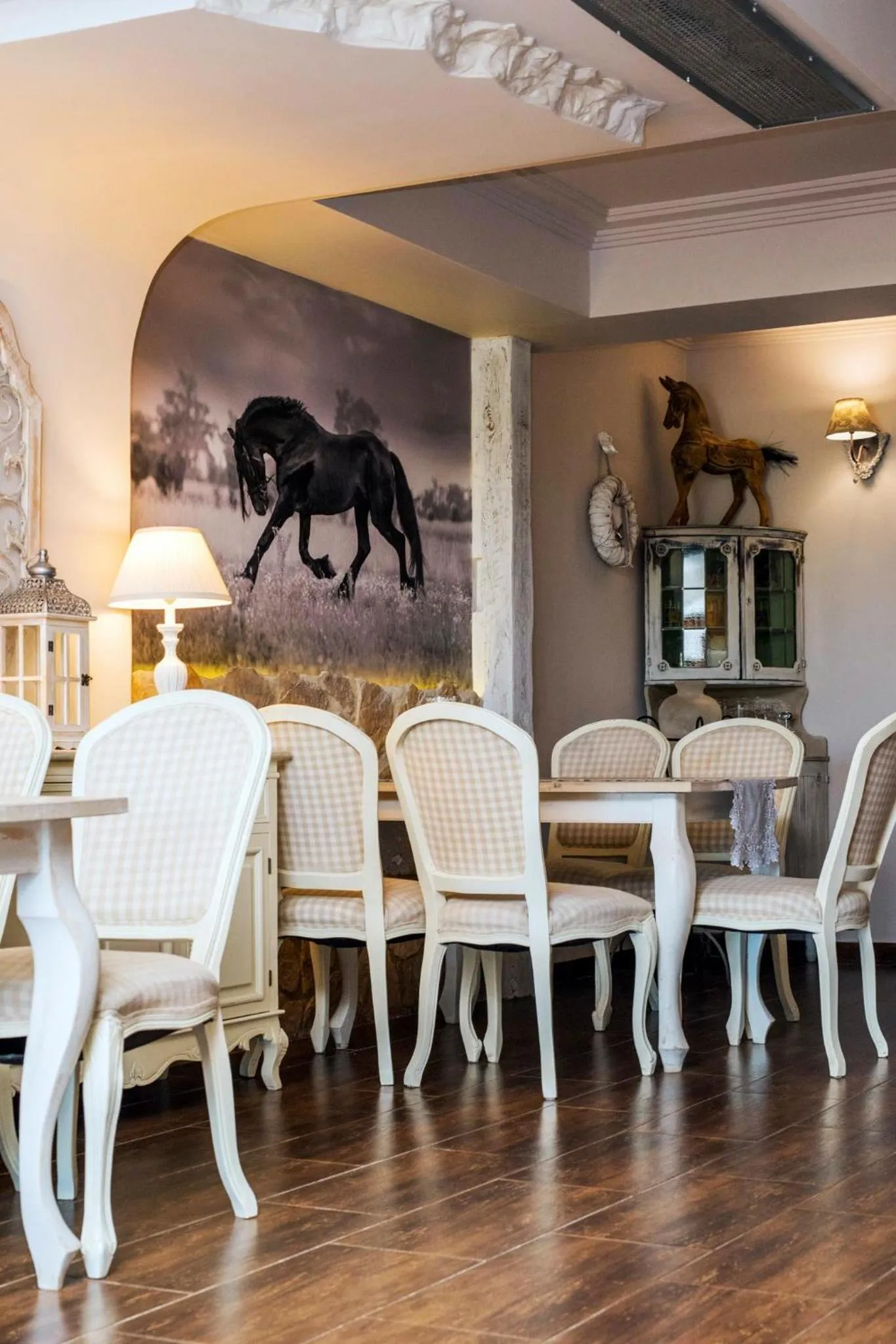 Communal lounge/ TV room in Feniks Agro&Spa Adults Only