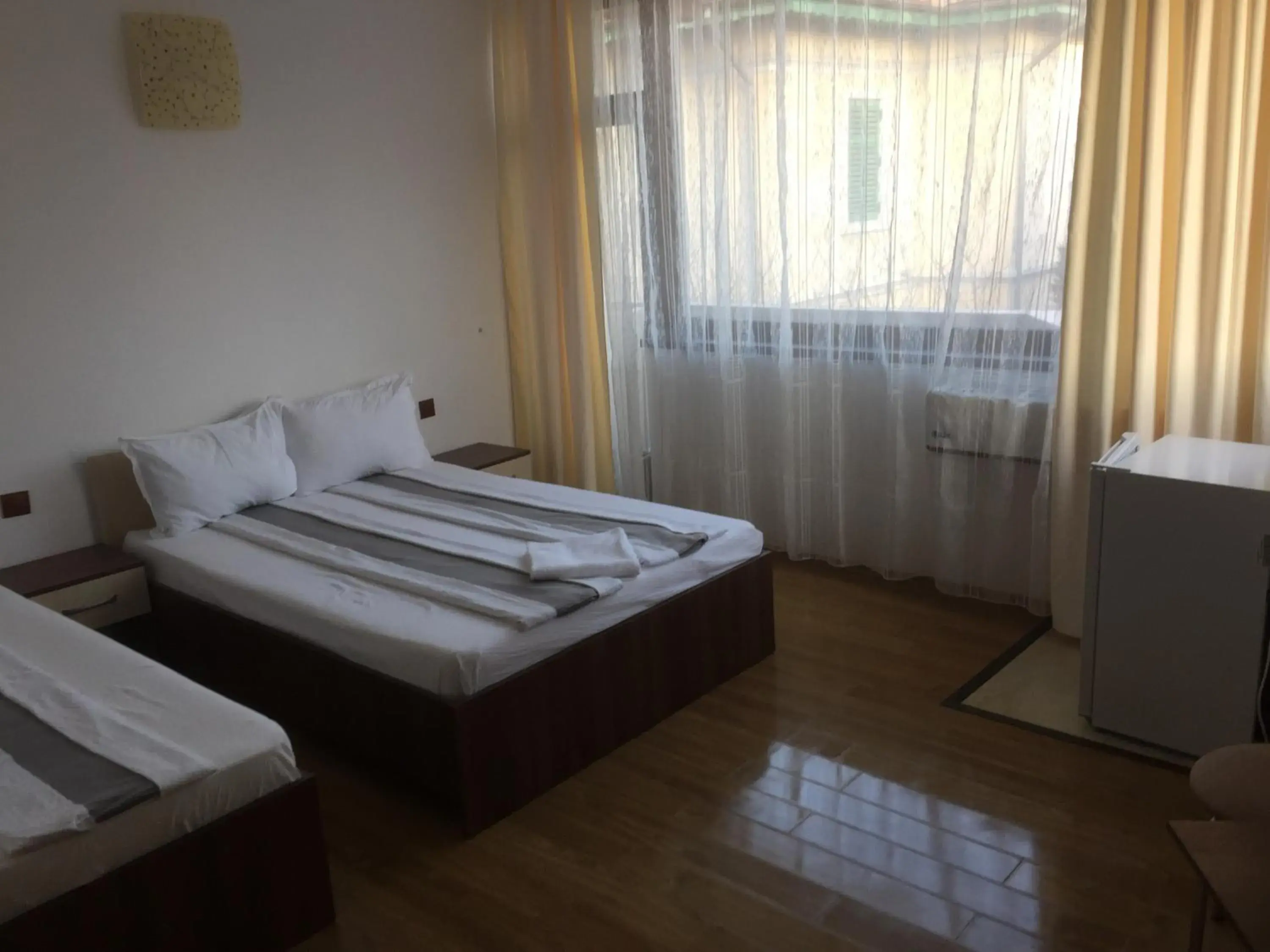 Standard Triple Room in Paradox Oituz Standard Triple Room in Paradox Oituz