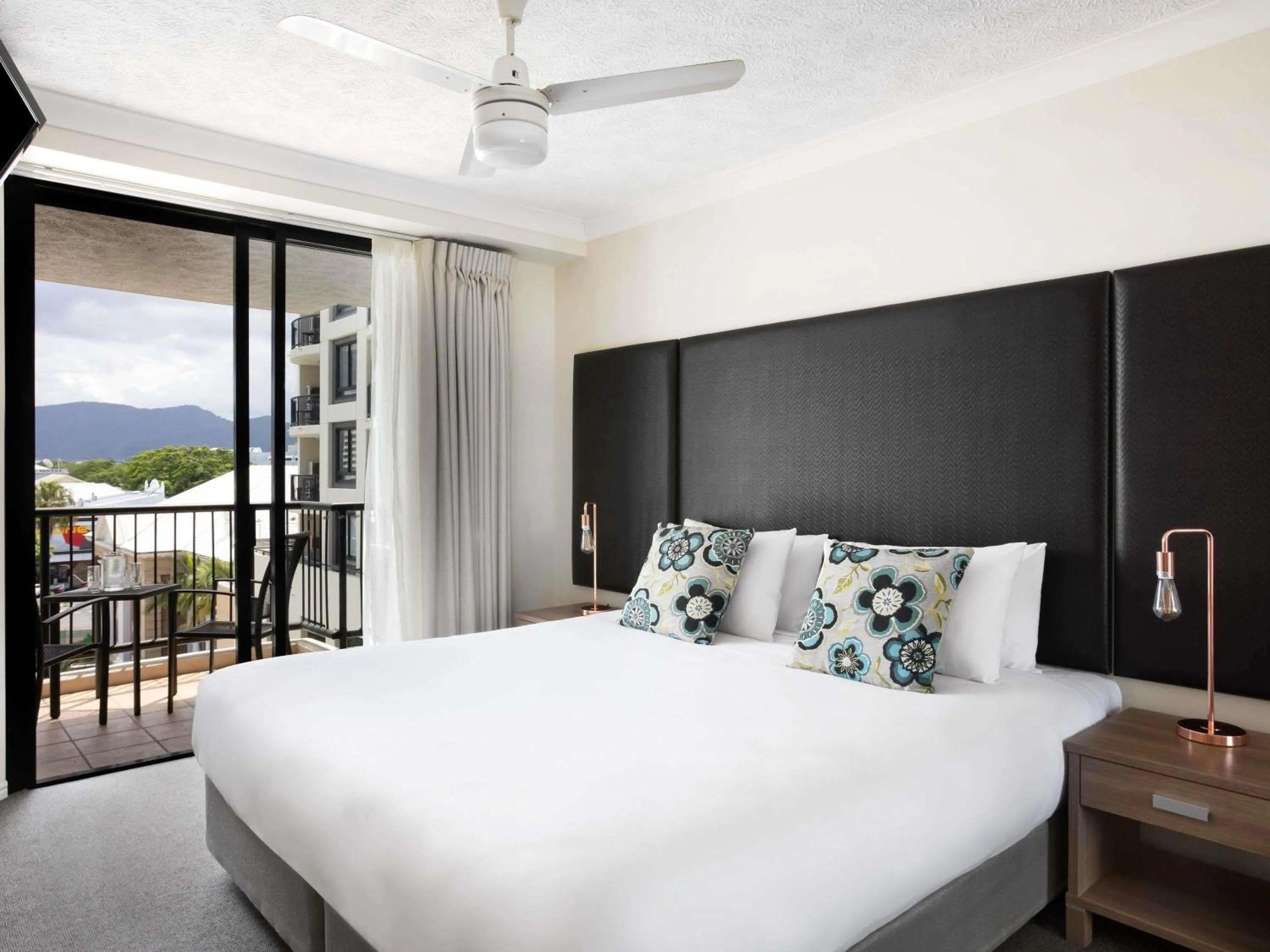 Bedroom, Bed in Mantra Esplanade