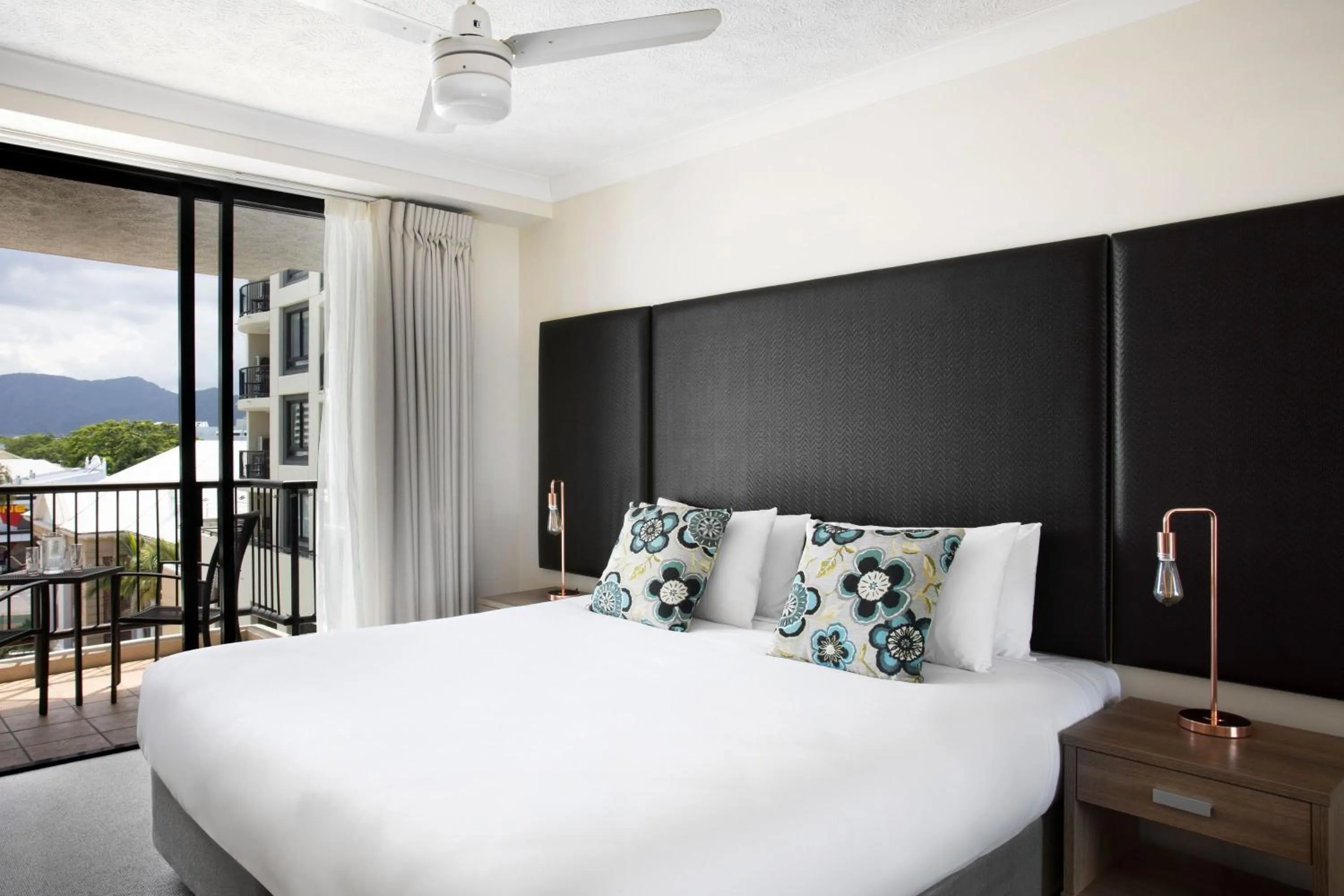 Bed in Mantra Esplanade