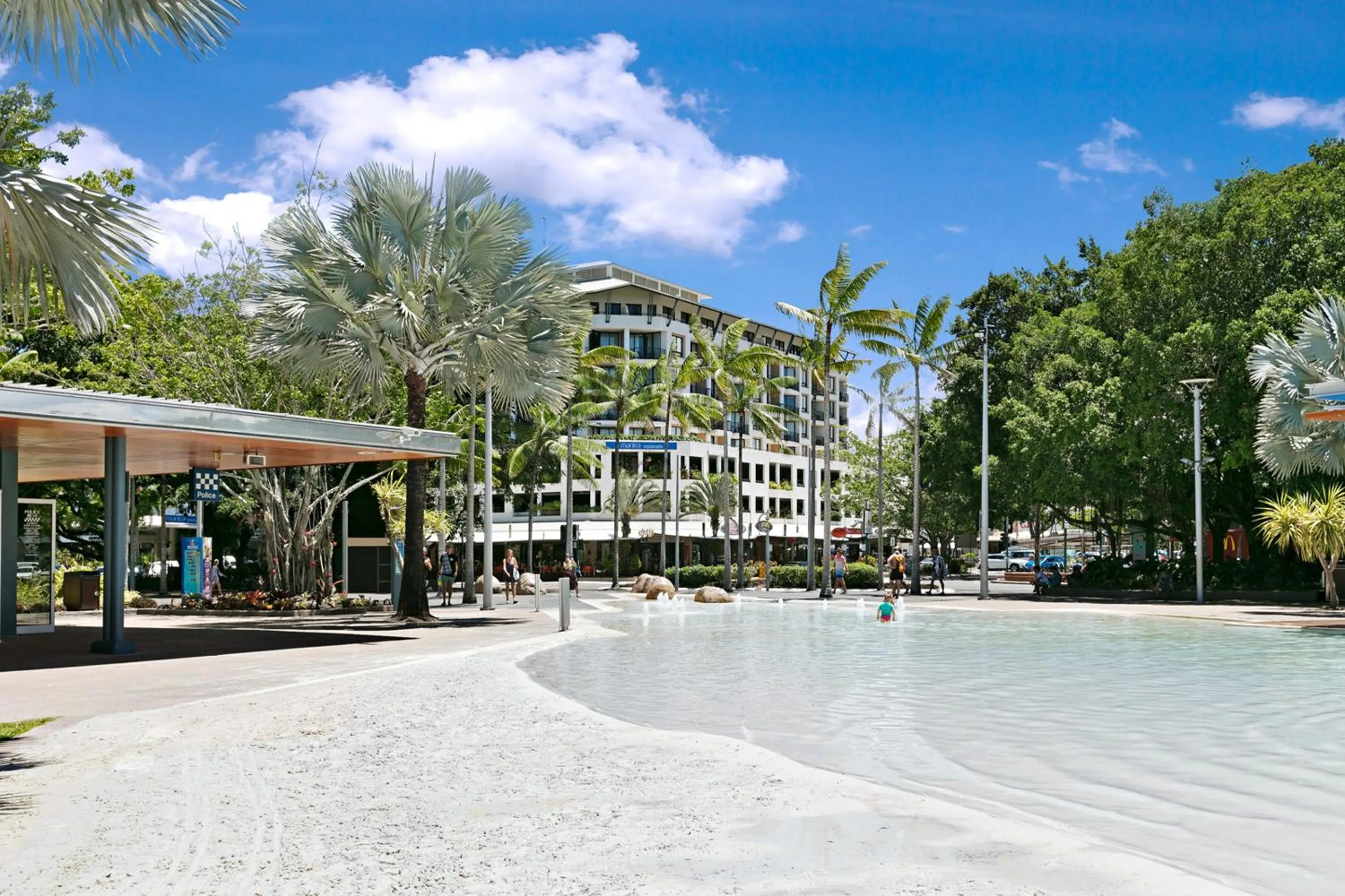 Swimming pool in Mantra Esplanade