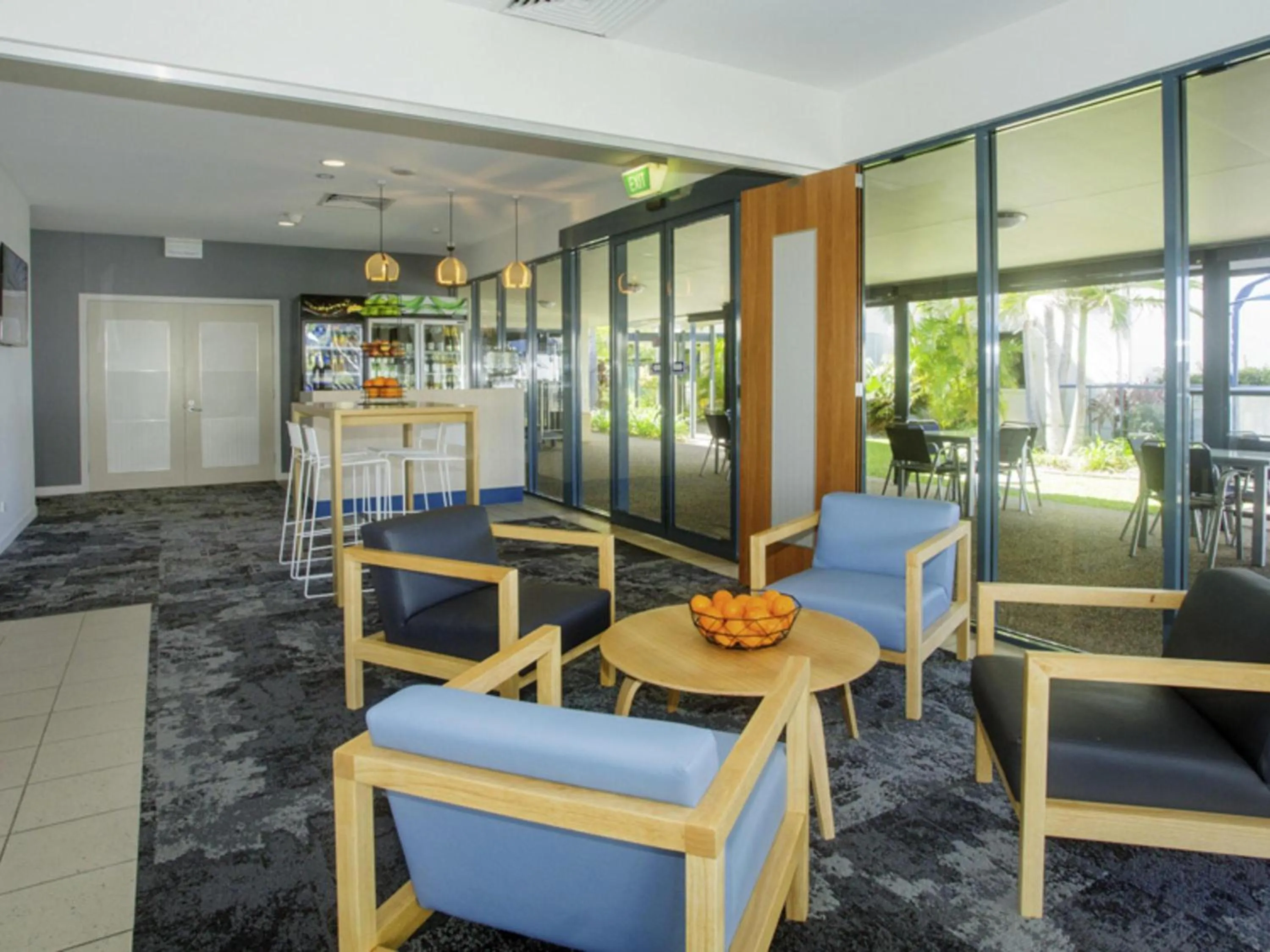 Meeting/conference room in Mantra Hervey Bay