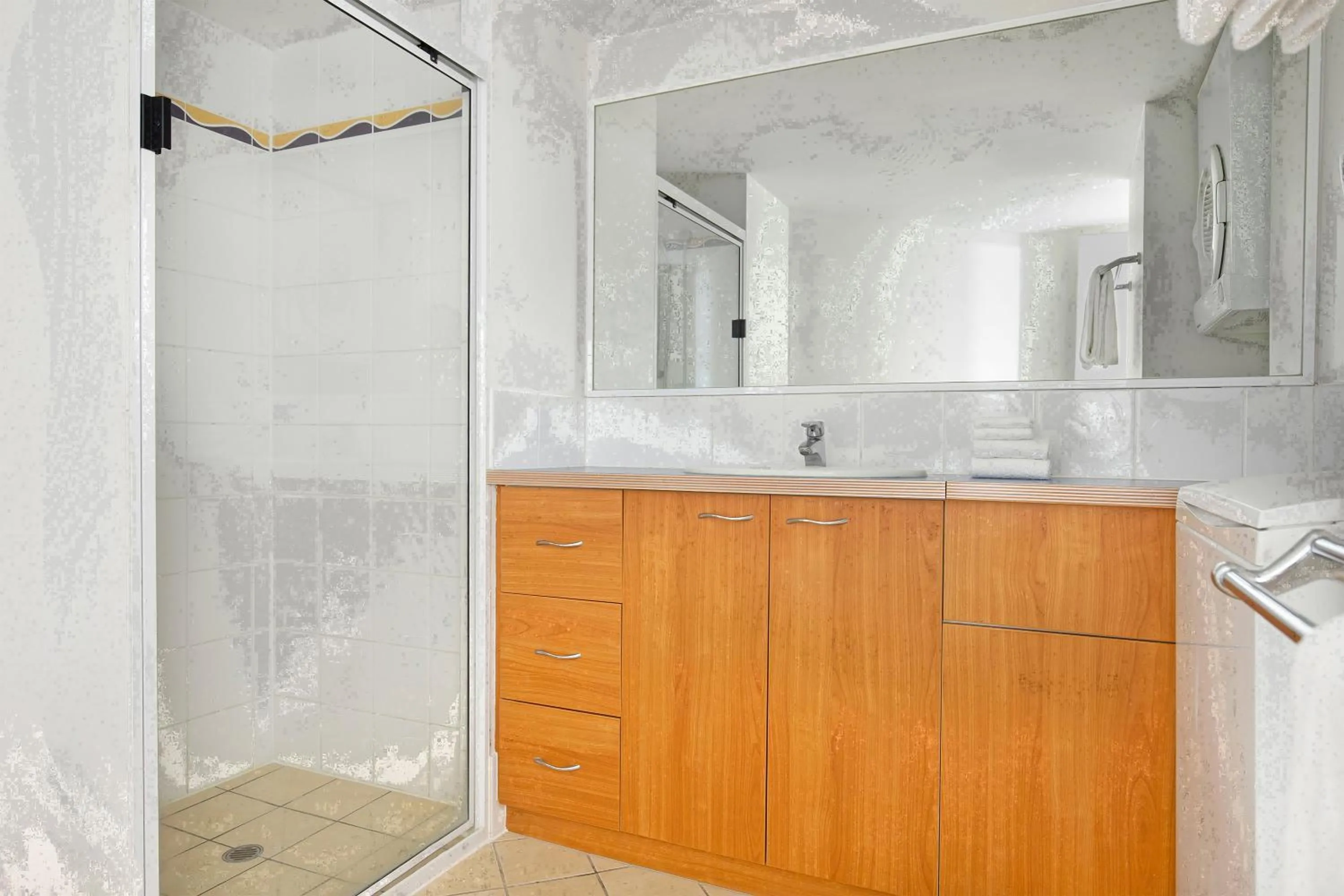 Bathroom in Mantra Hervey Bay