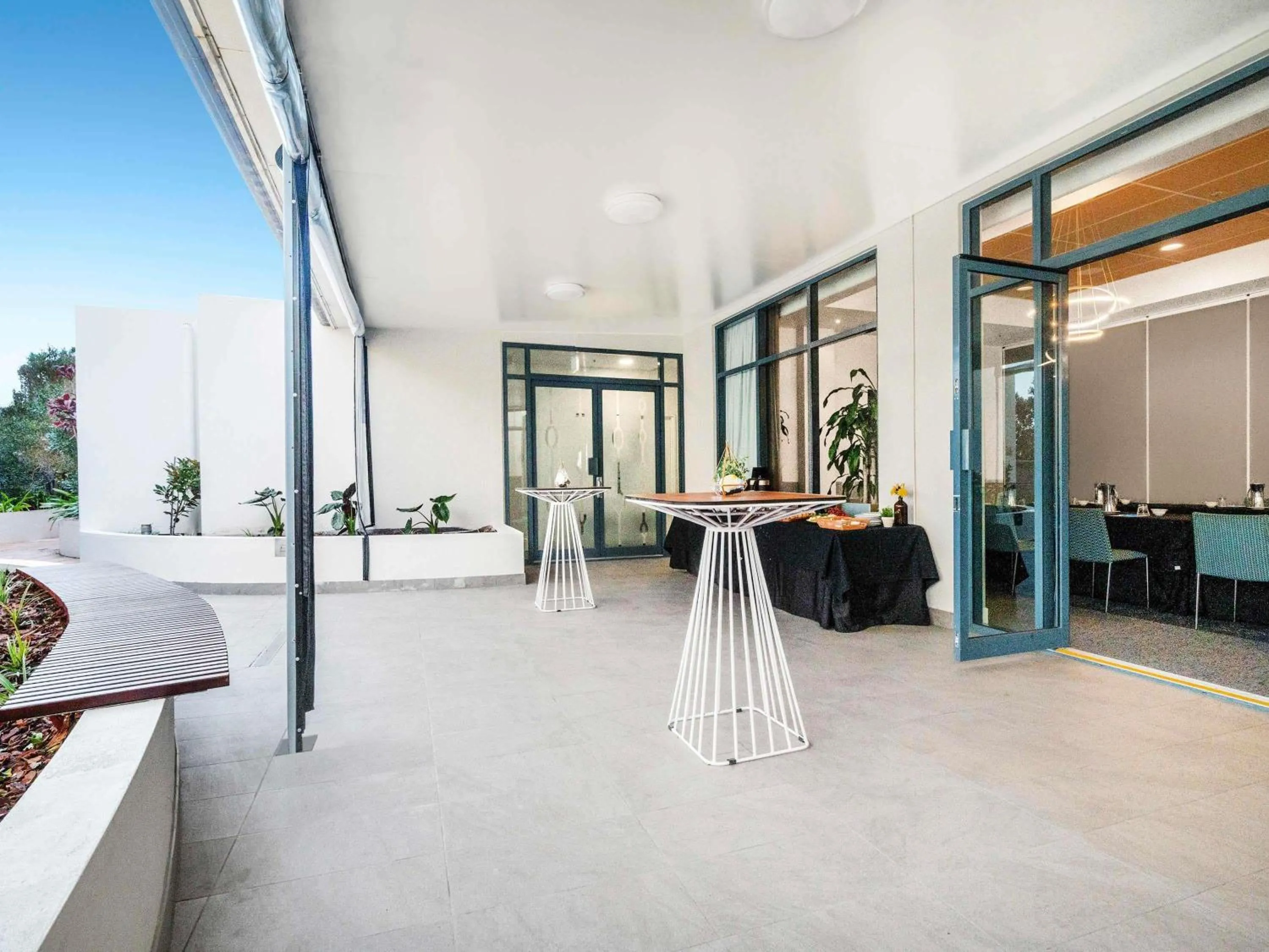 Property building in Mantra Mooloolaba Beach