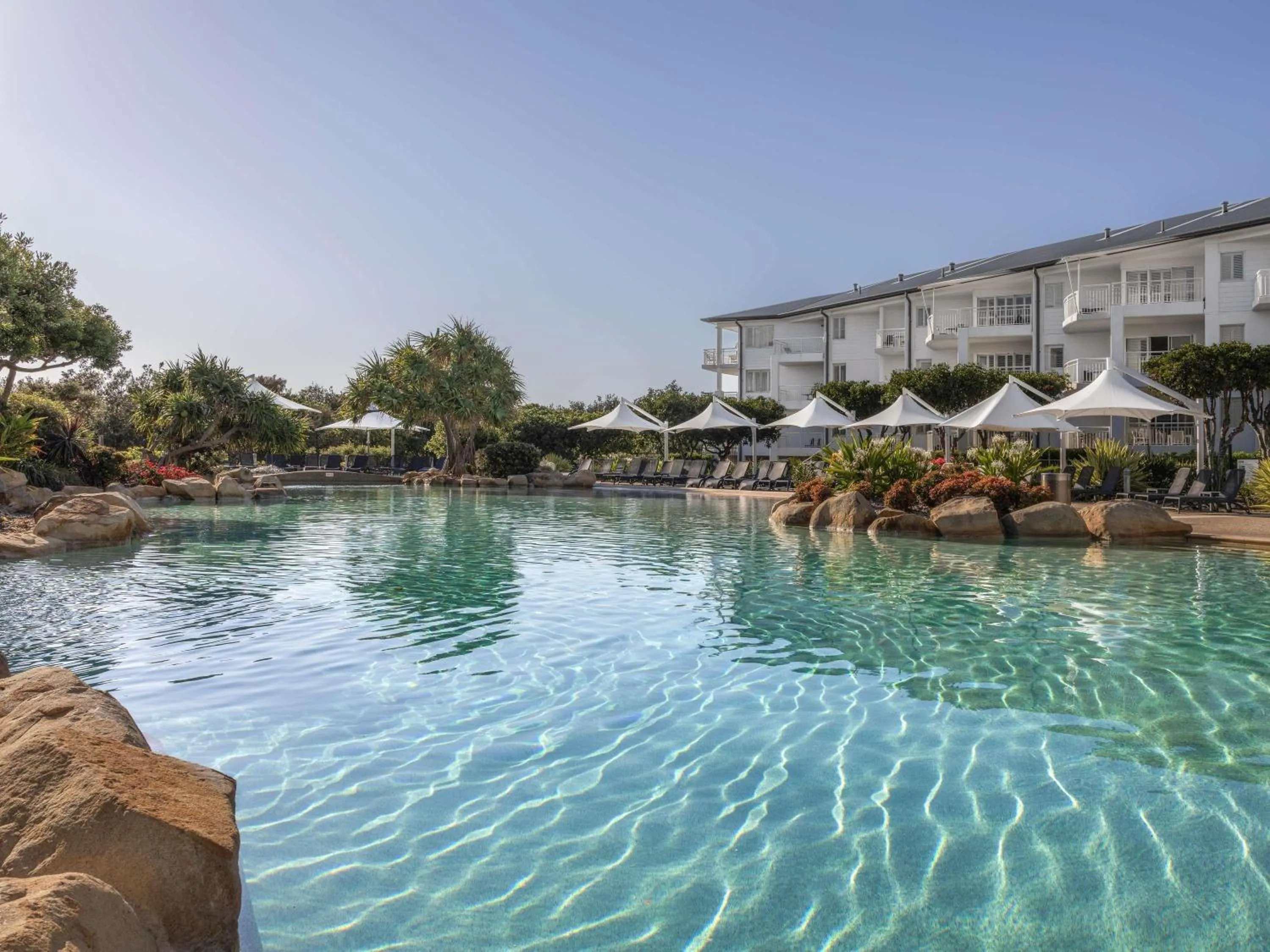 Property building in Mantra on Salt Beach