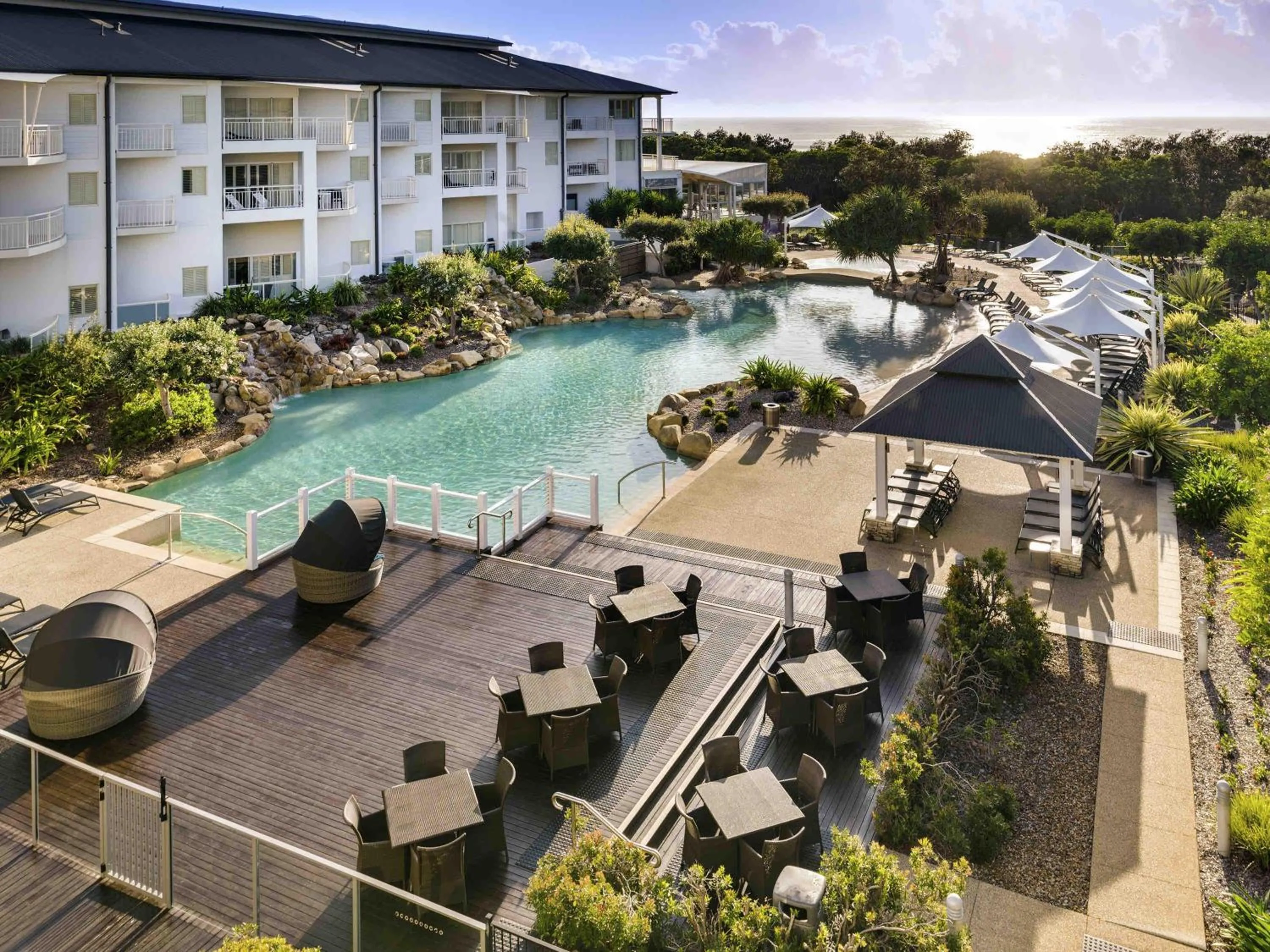 Property building in Mantra on Salt Beach