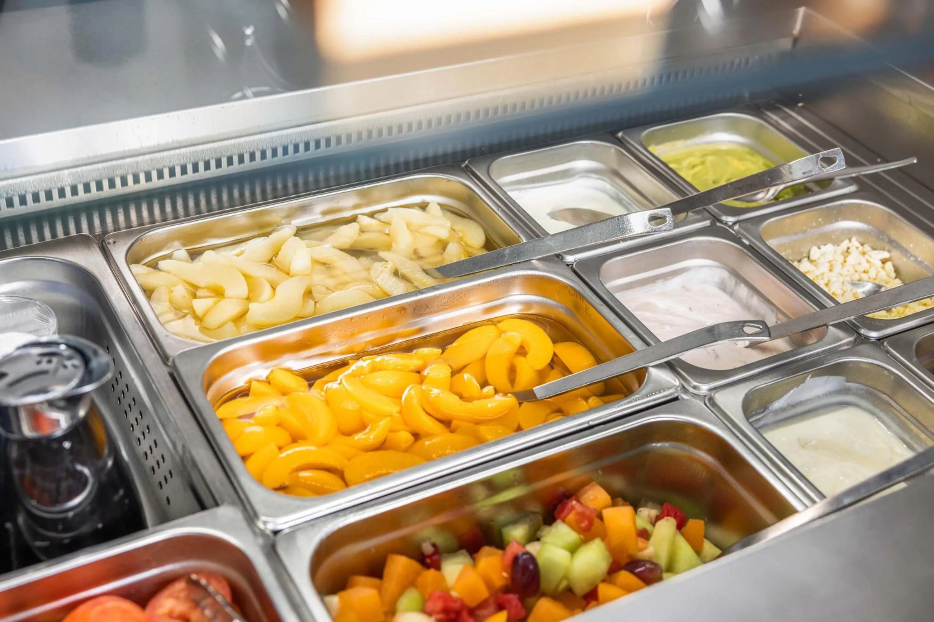 Breakfast in Mantra PortSea