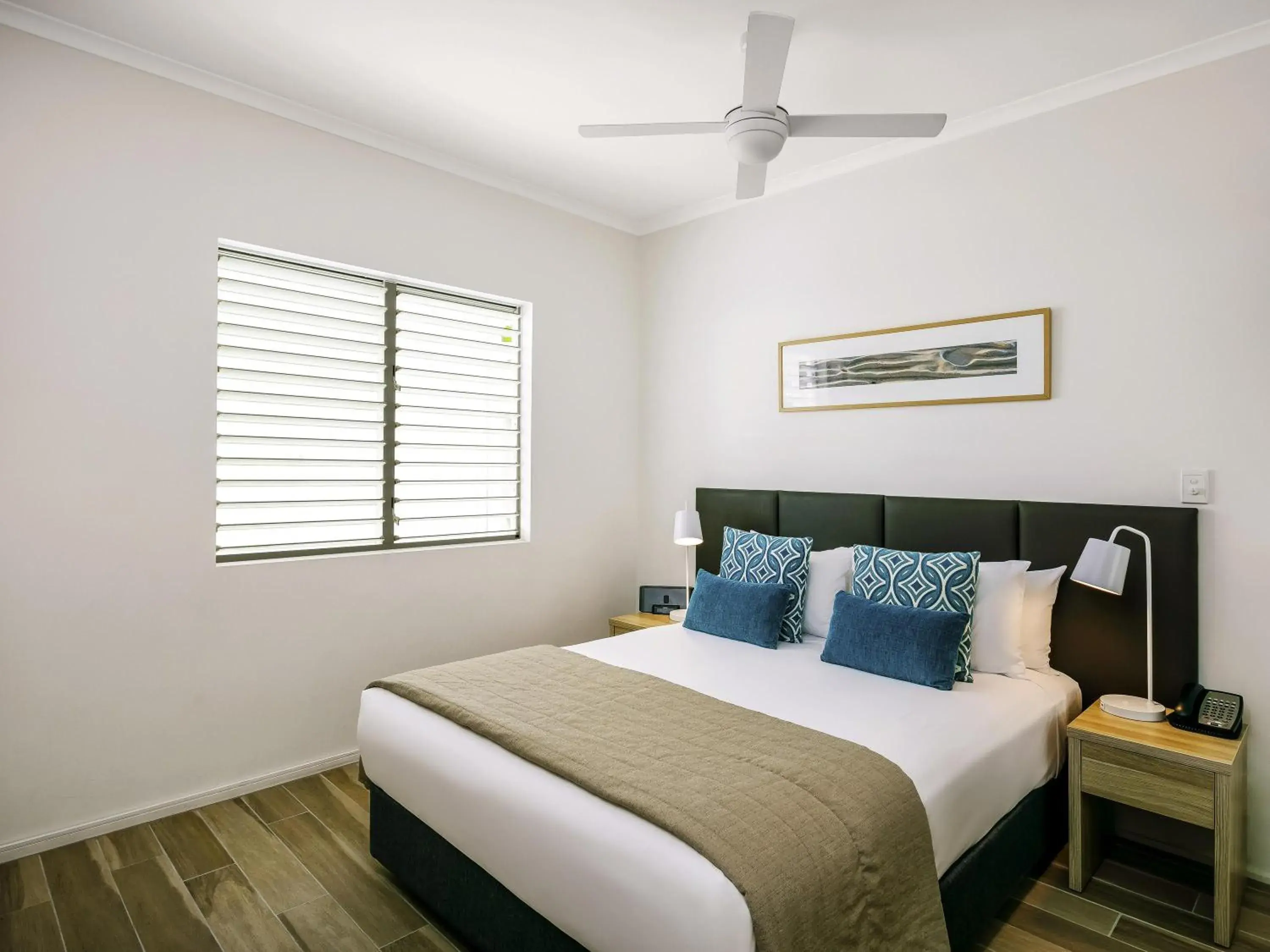 Two-Bedroom Suite in Mantra PortSea Two-Bedroom Suite in Mantra PortSea