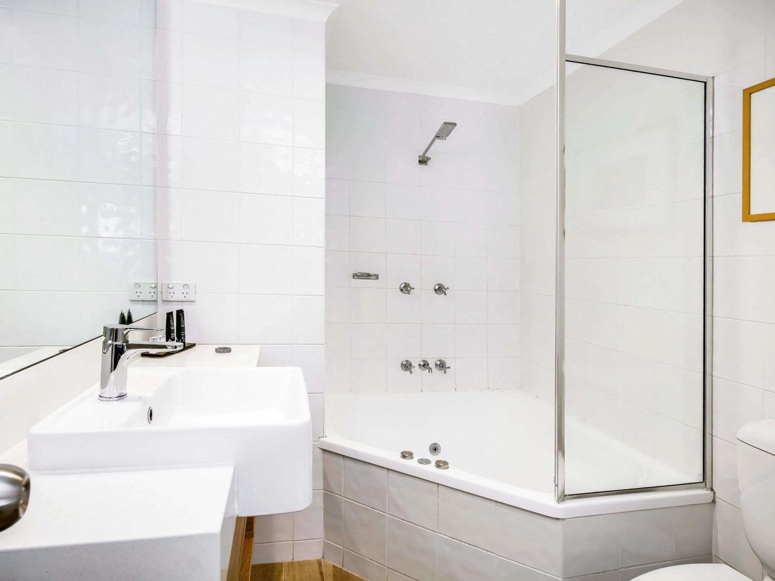 Bedroom in Mantra PortSea