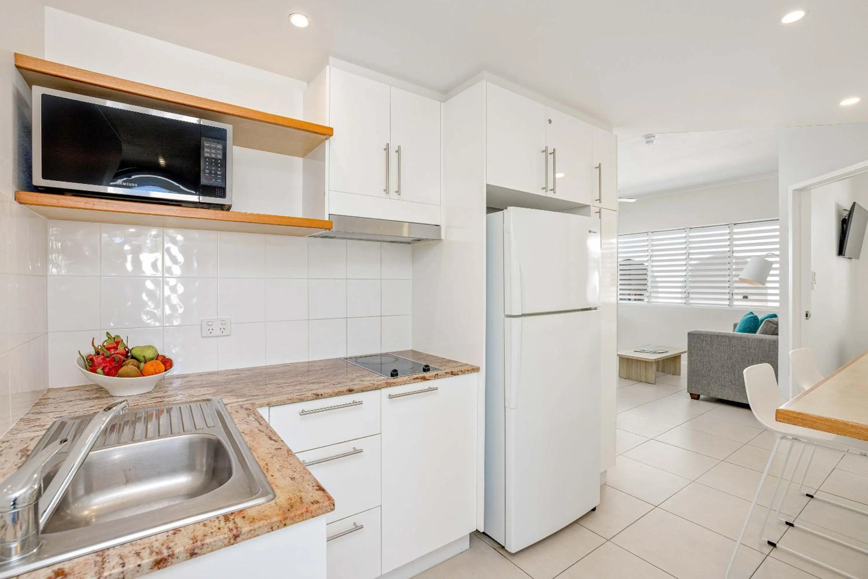 Kitchen or kitchenette in Mantra PortSea