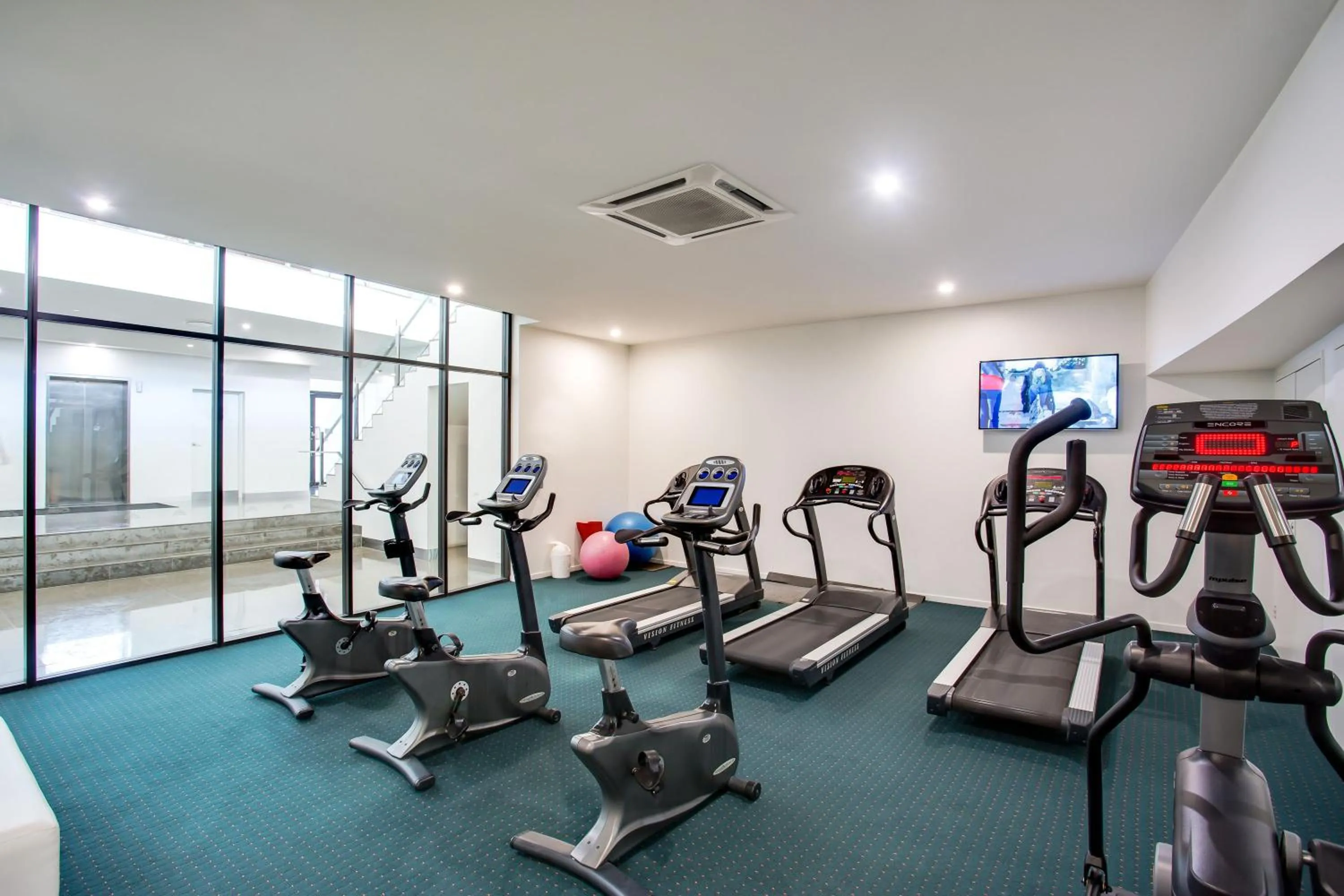 Fitness centre/facilities in Mantra Sierra Grand