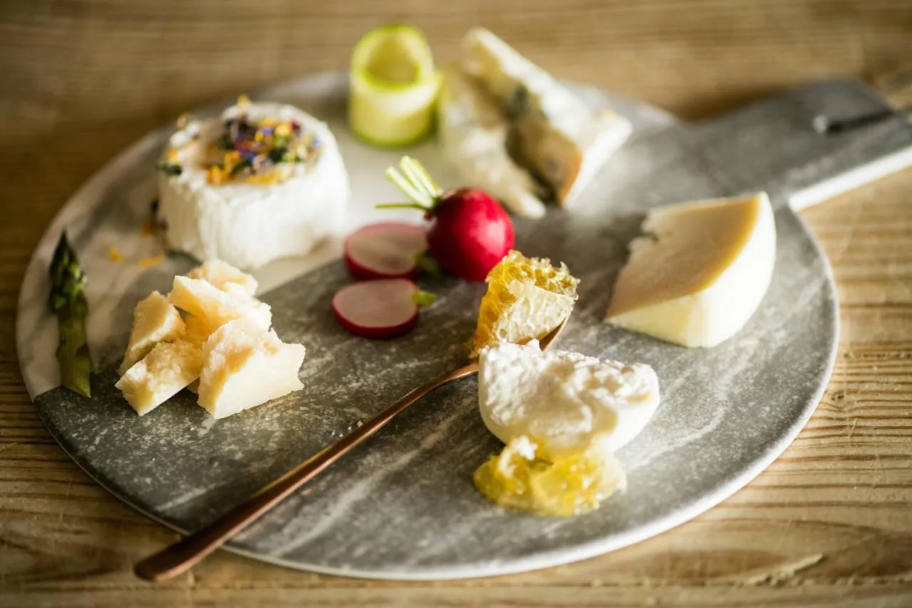 Restaurant/places to eat in Hotel Villa Edera & La Torretta