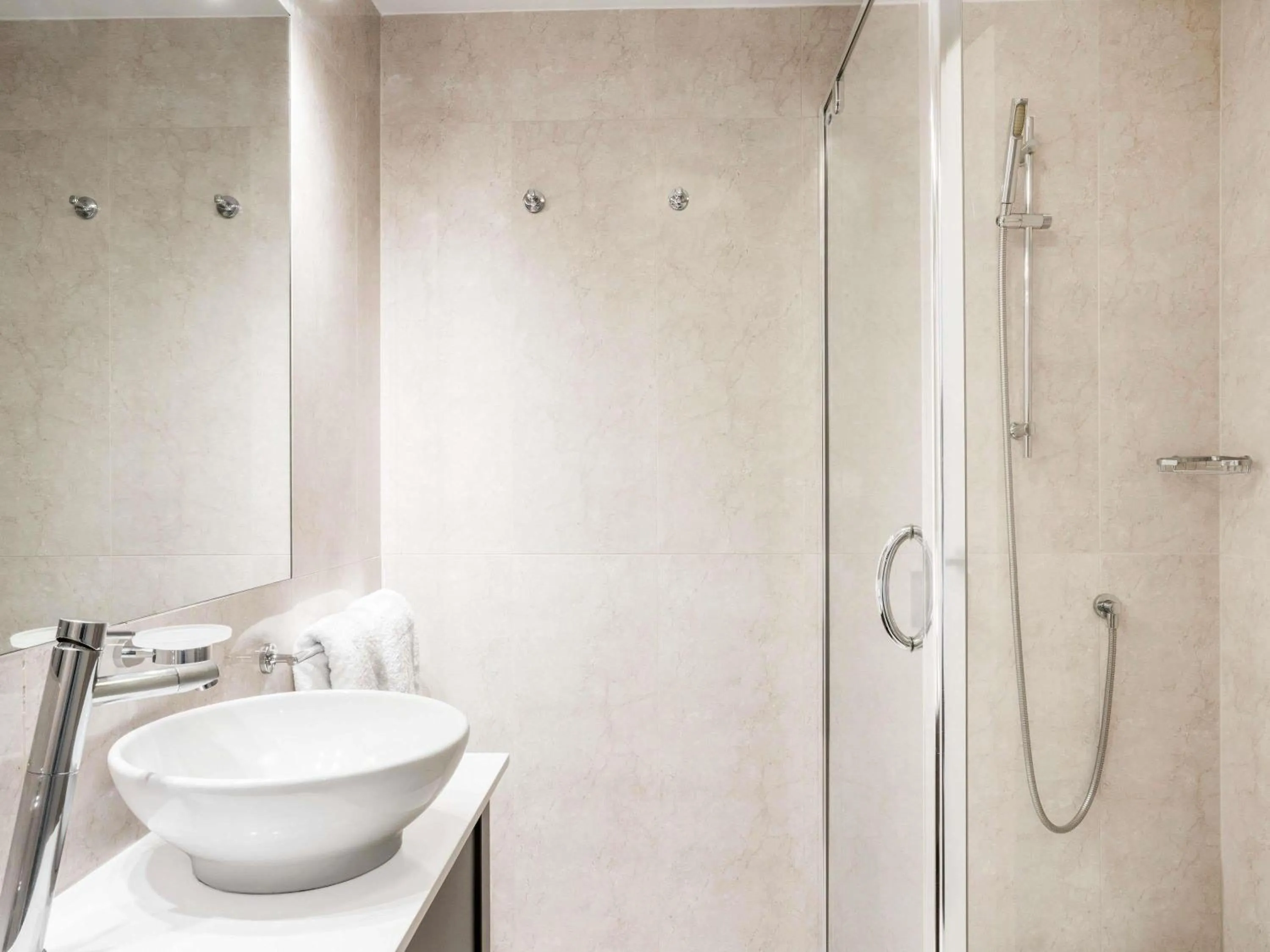 Bedroom in Peppers Beacon