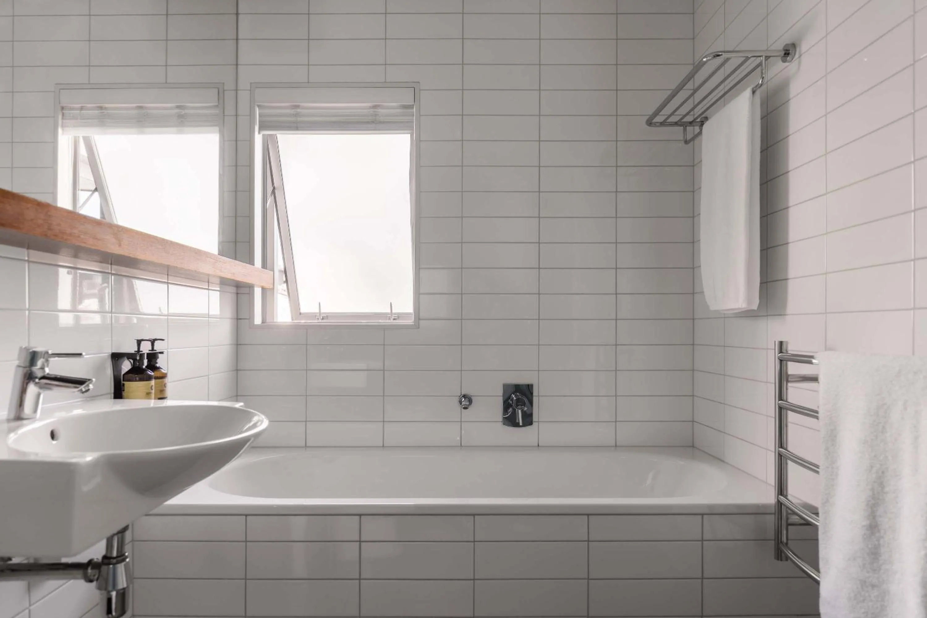 Bathroom in Peppers Bluewater Resort