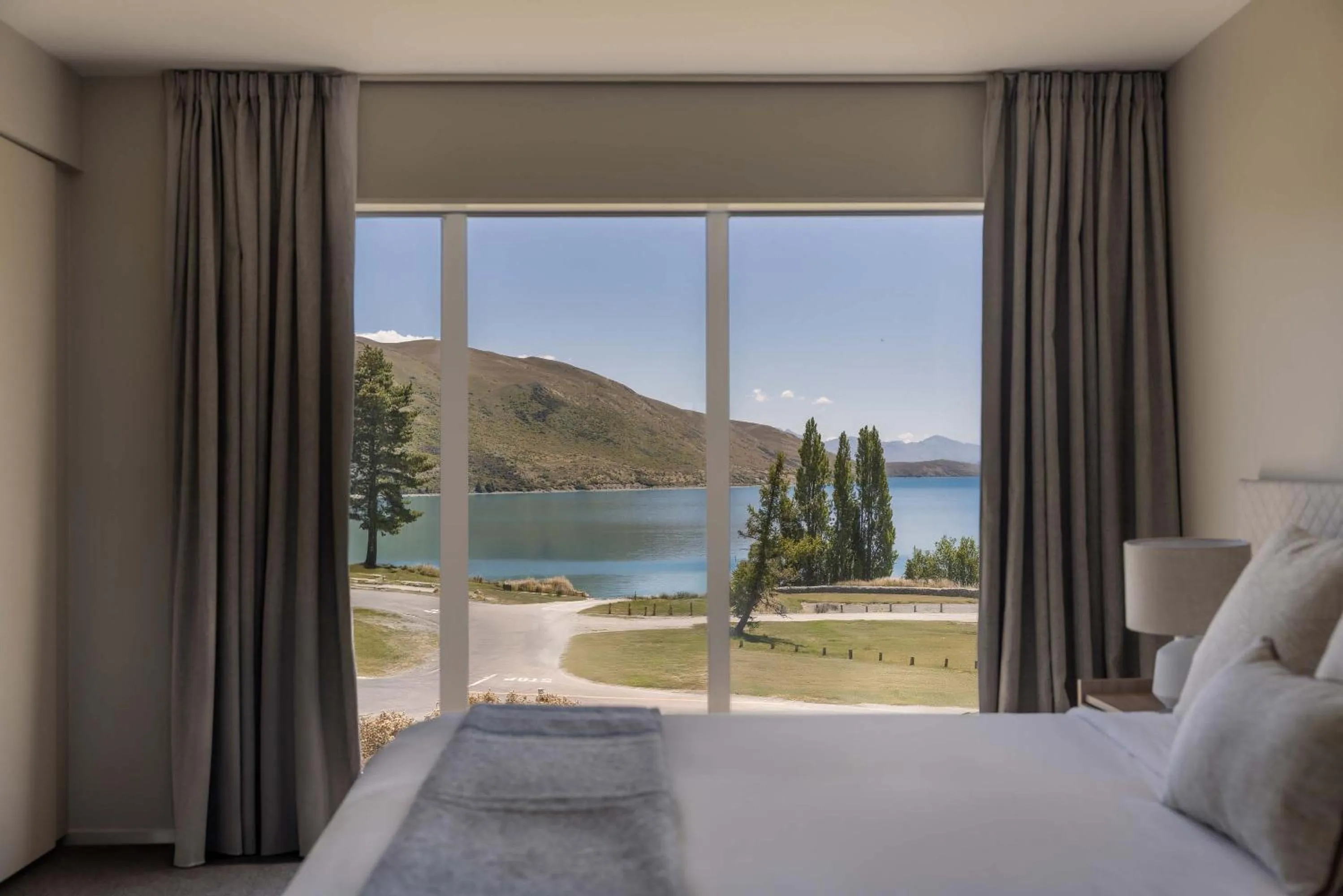 View (from property/room), Bed in Peppers Bluewater Resort