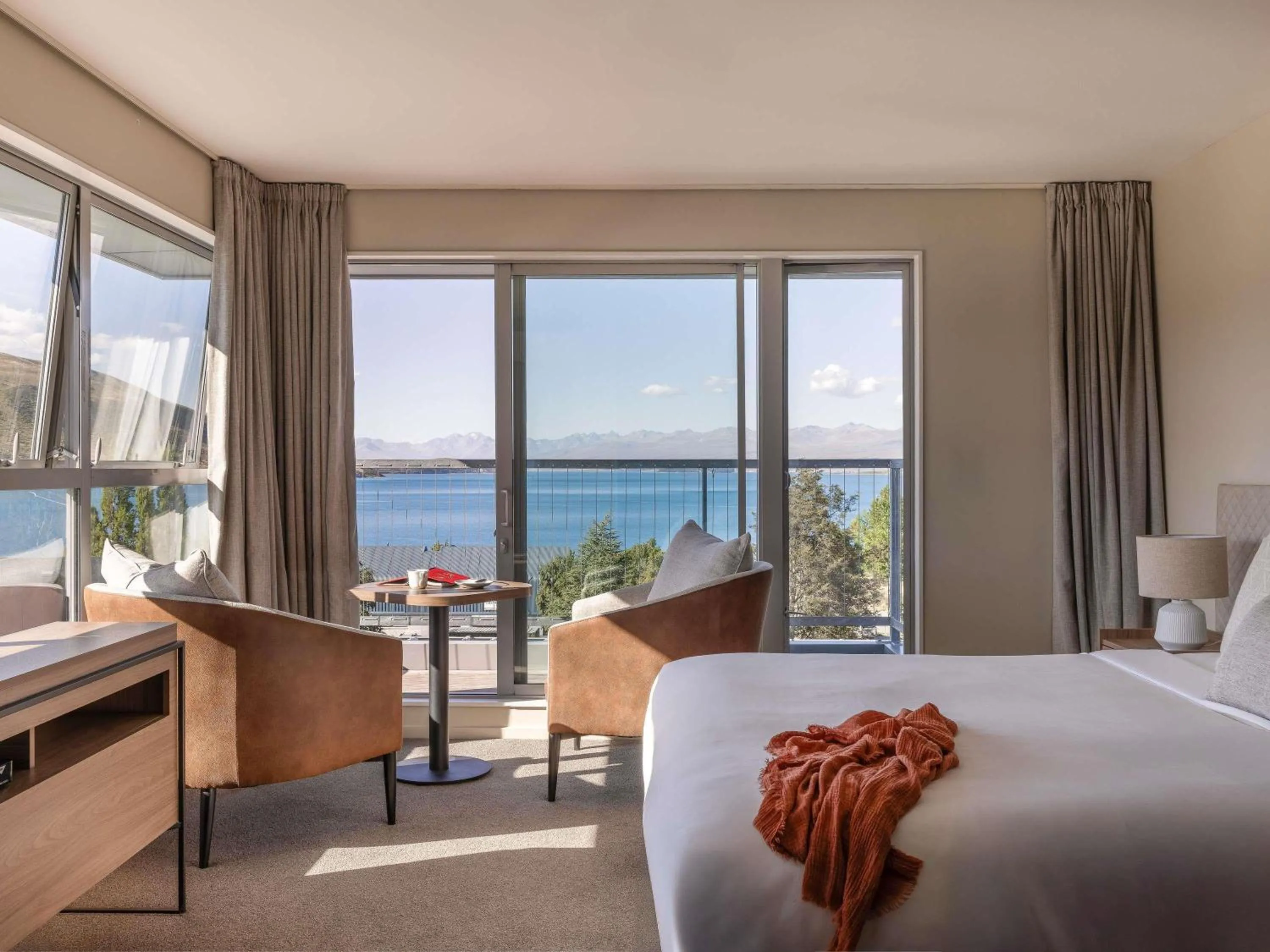 Bedroom, Bed in Peppers Bluewater Resort