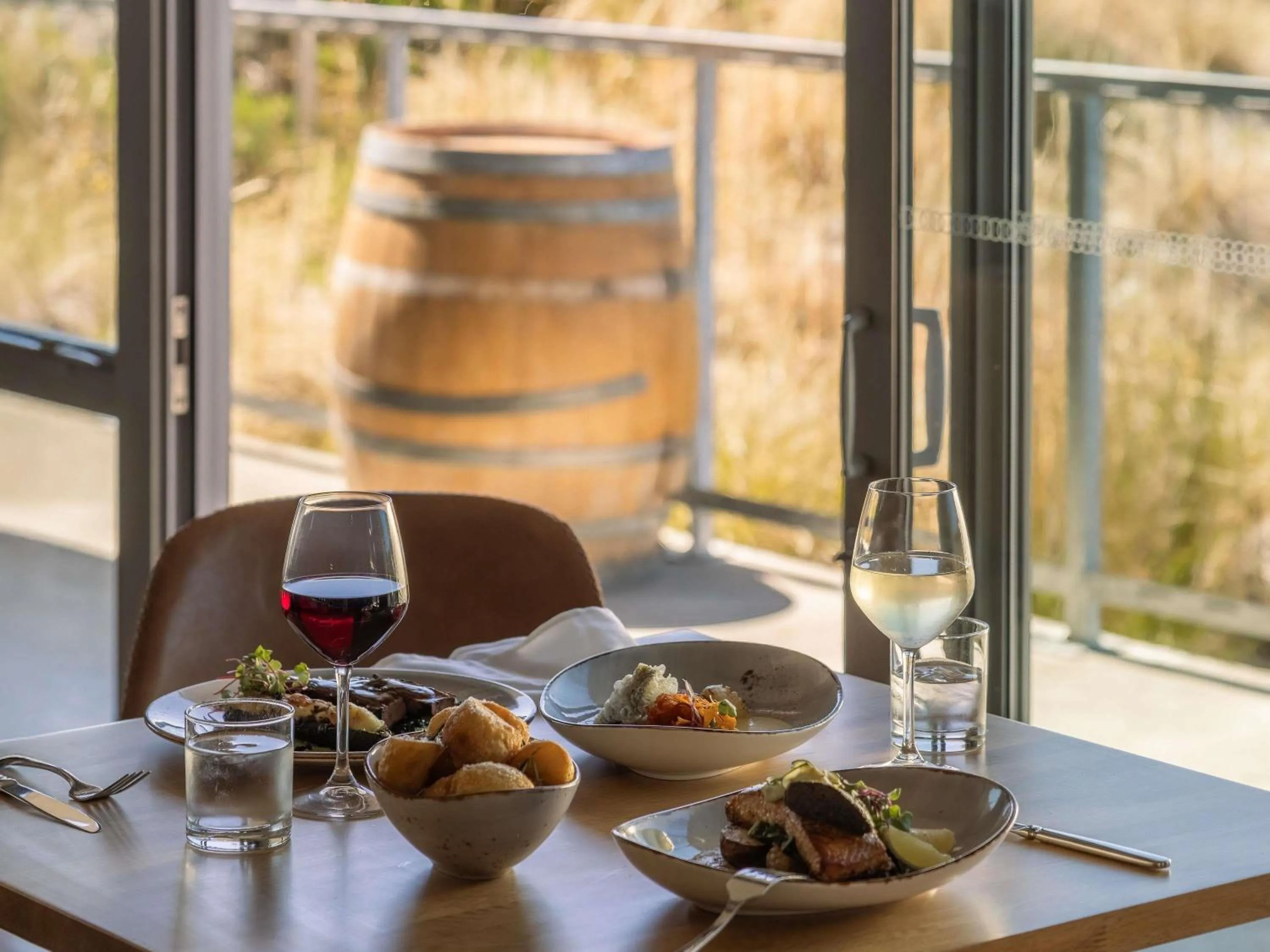 Restaurant/places to eat in Peppers Bluewater Resort