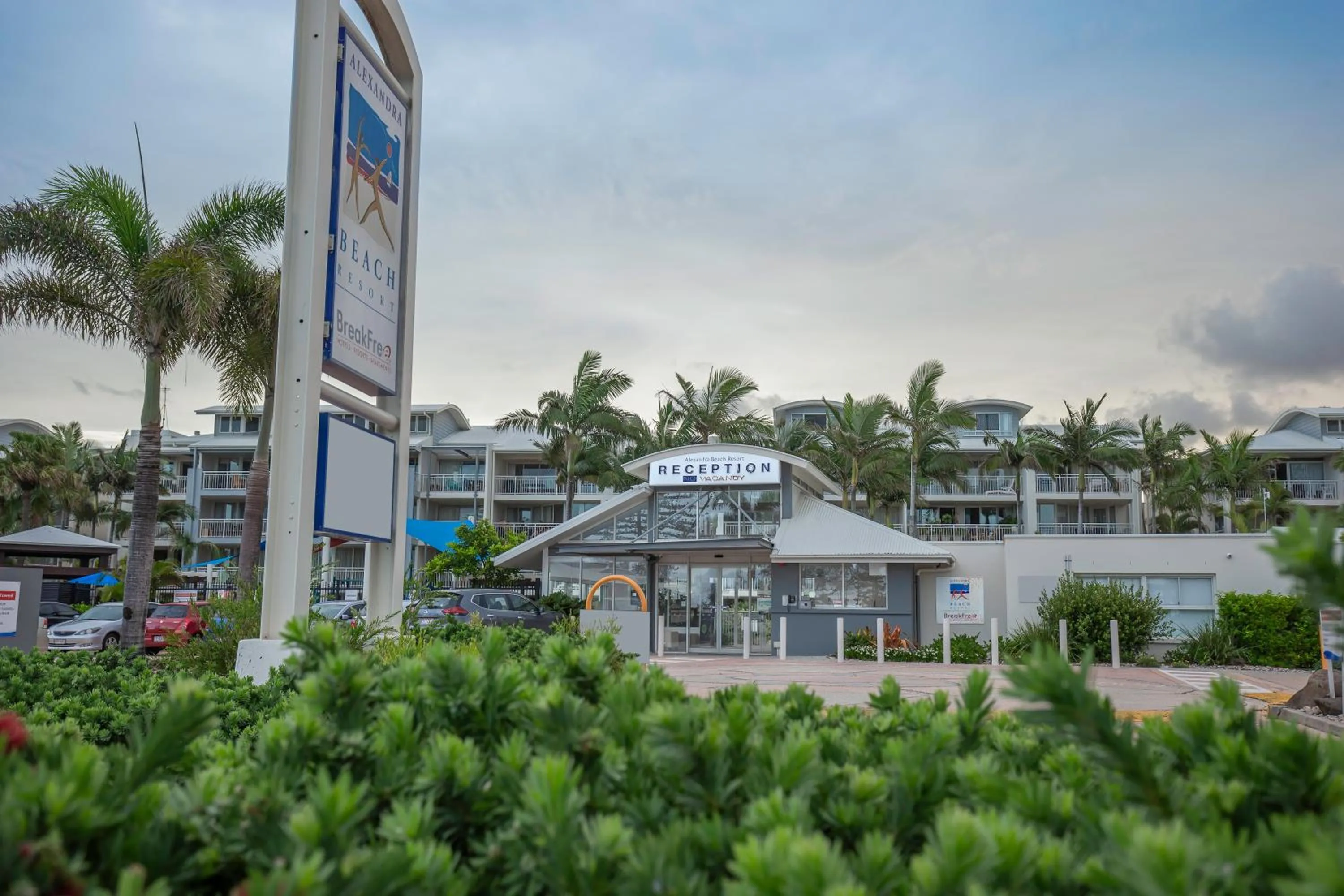 Property building in BreakFree Alexandra Beach