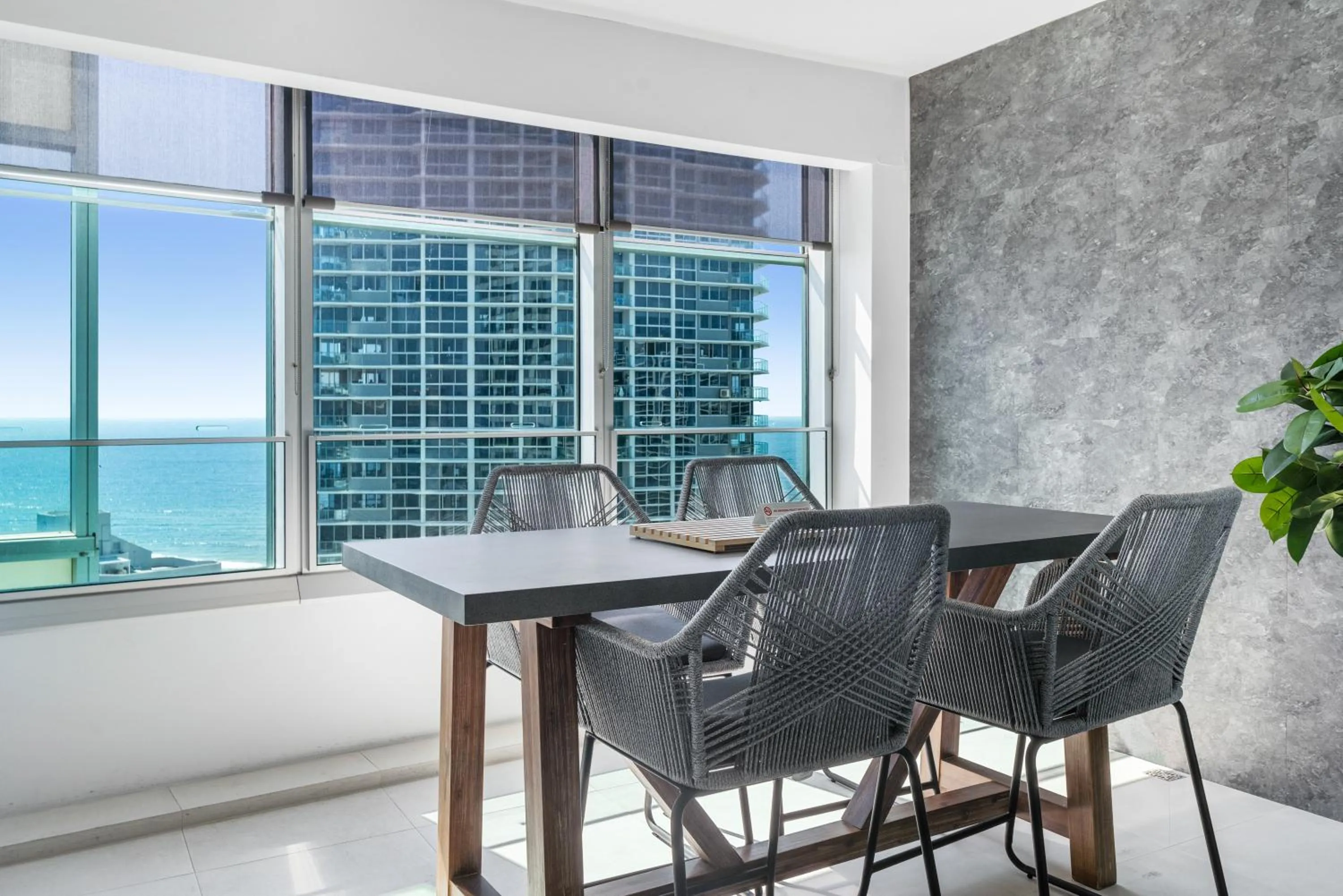 Seating area in Q1 Resort & Spa - Official