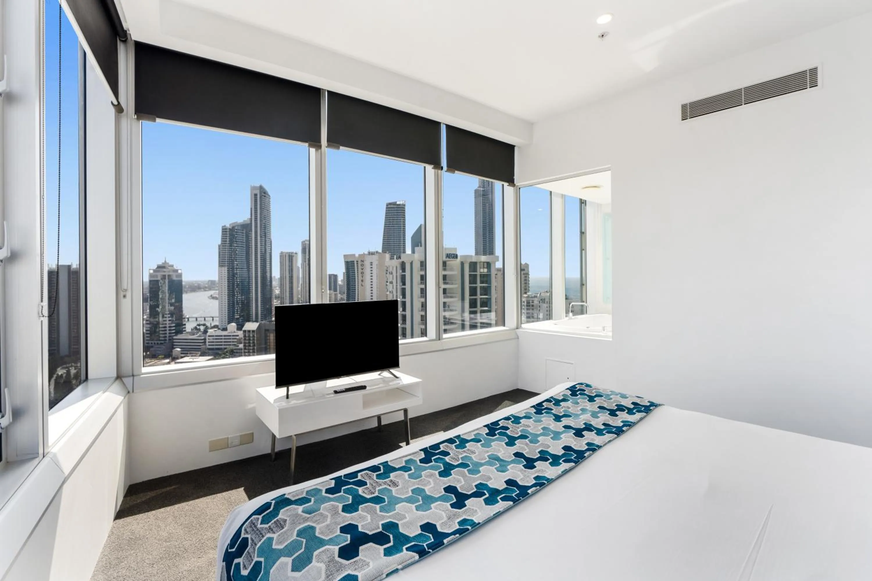 Bed in Q1 Resort & Spa - Official