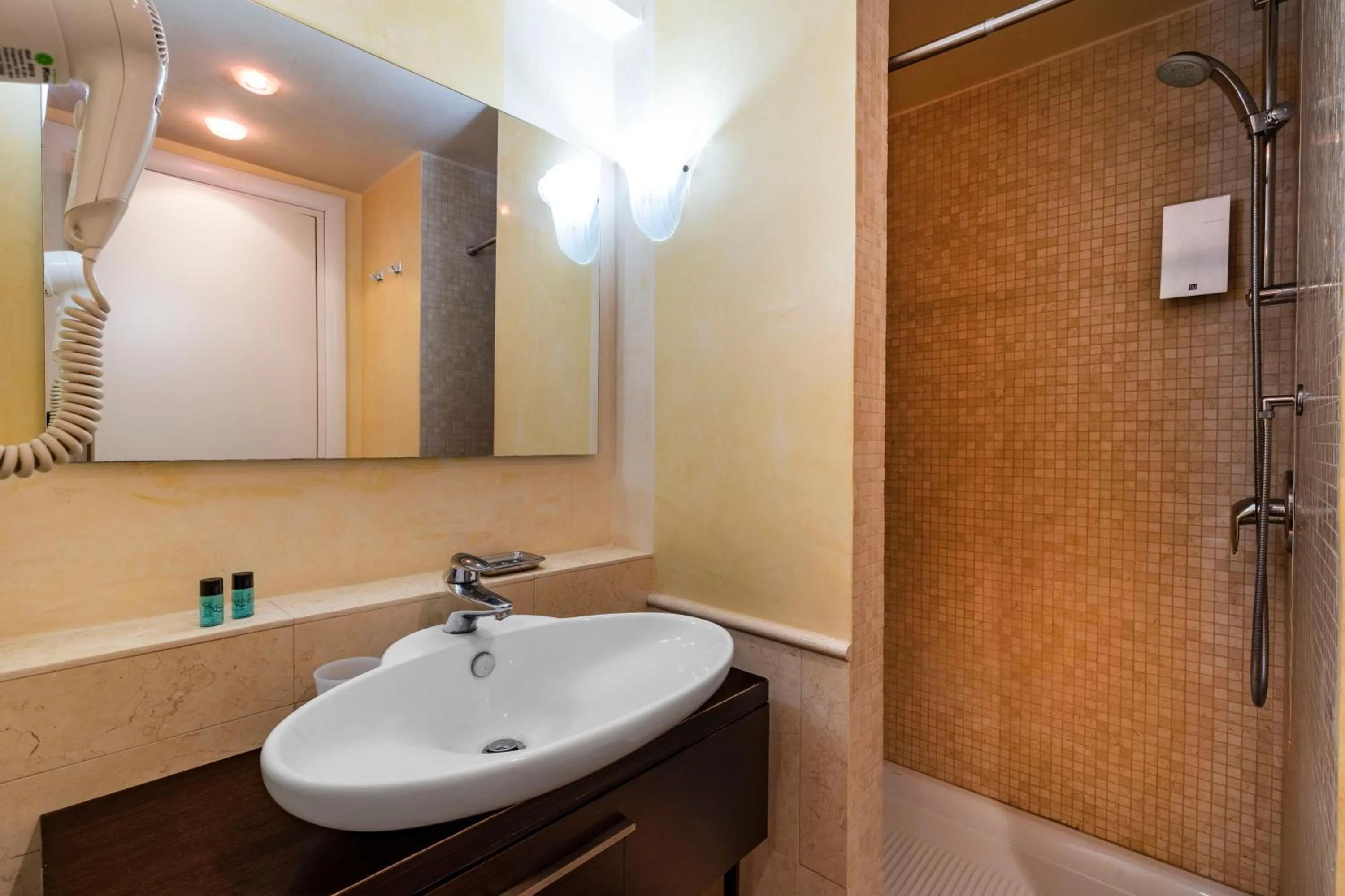 Bathroom in Doge Morosini Palace by Wonderful Italy