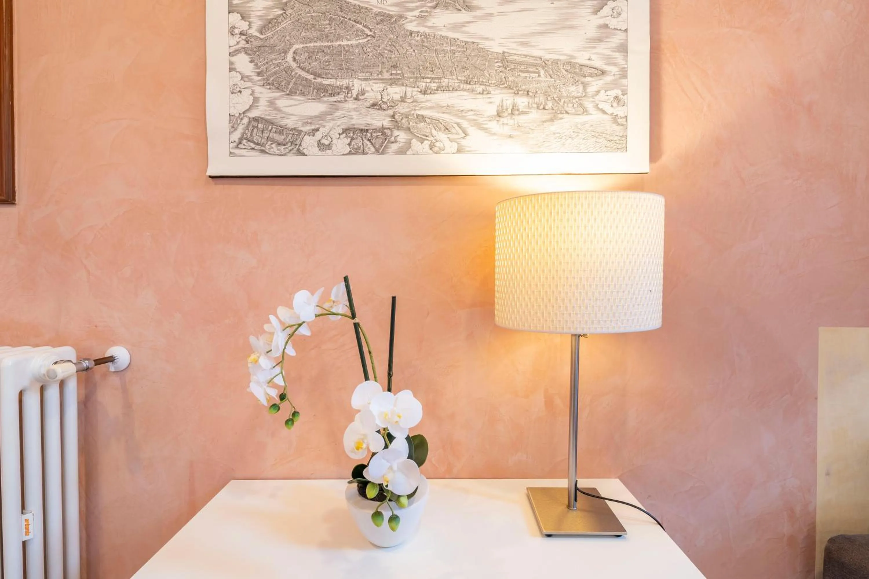 Living room in Doge Morosini Palace by Wonderful Italy