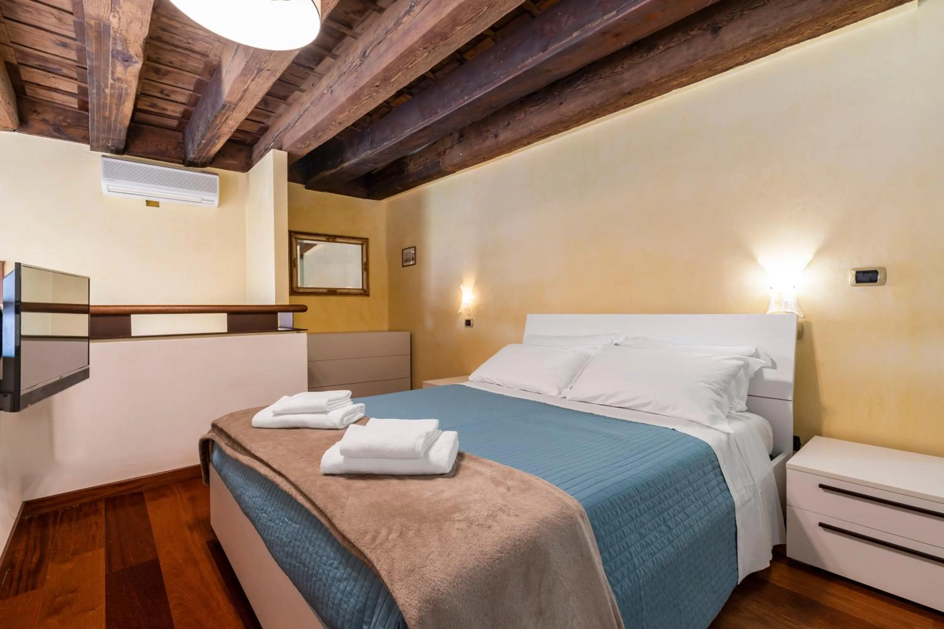 Bedroom, Bed in Doge Morosini Palace by Wonderful Italy