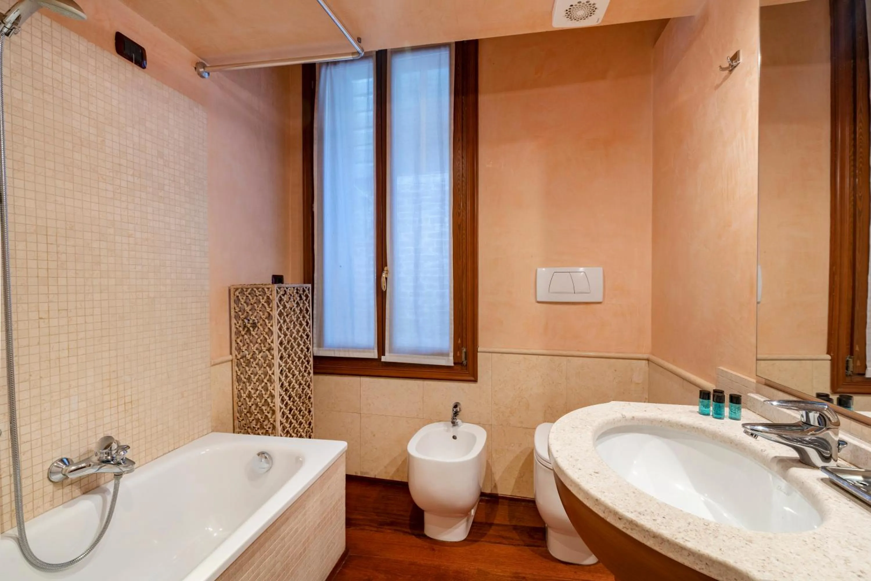 Bathroom in Doge Morosini Palace by Wonderful Italy